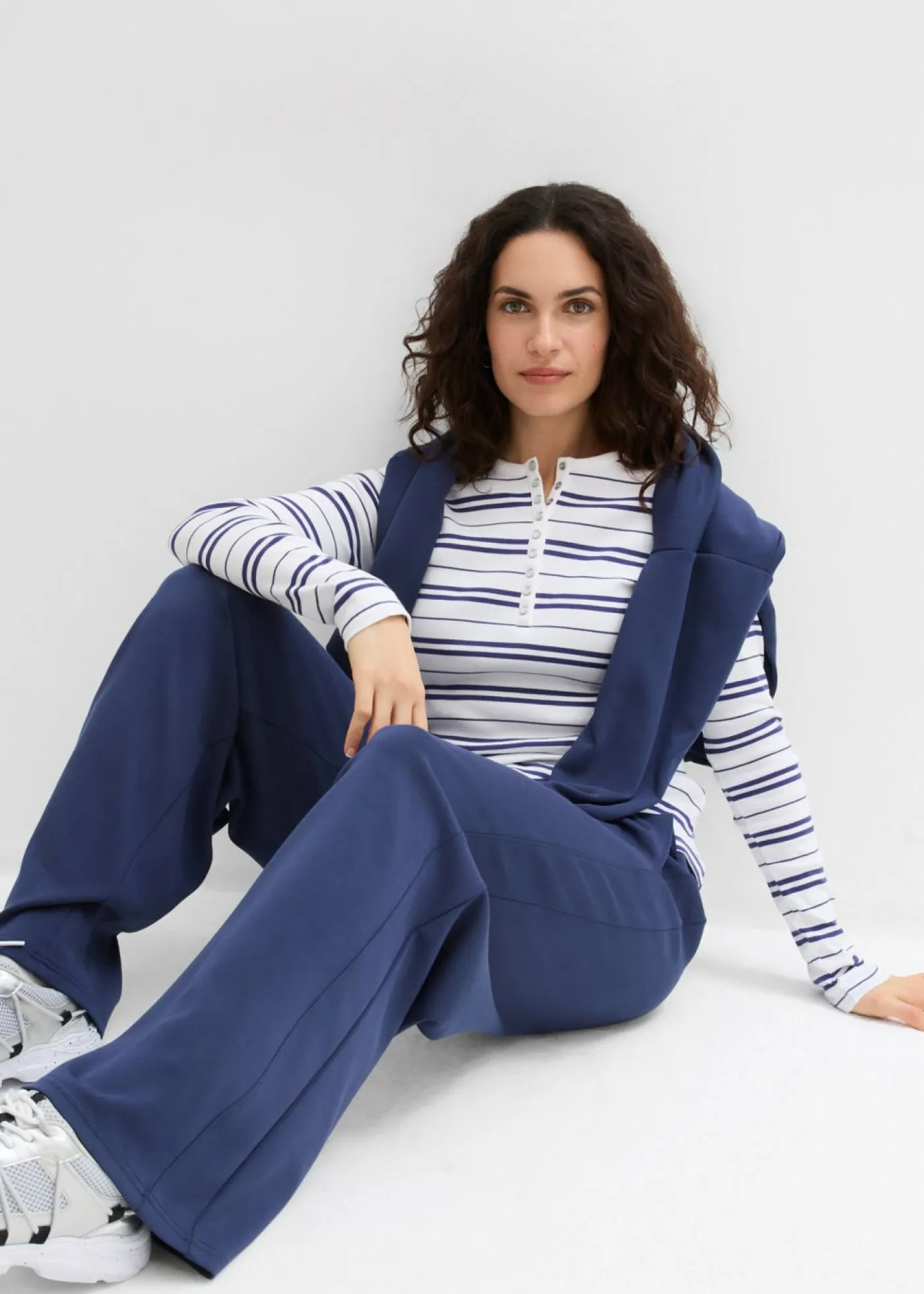 bonprix bonprix Pantalones>Pantalón palazzo de neopreno suave Azul marino