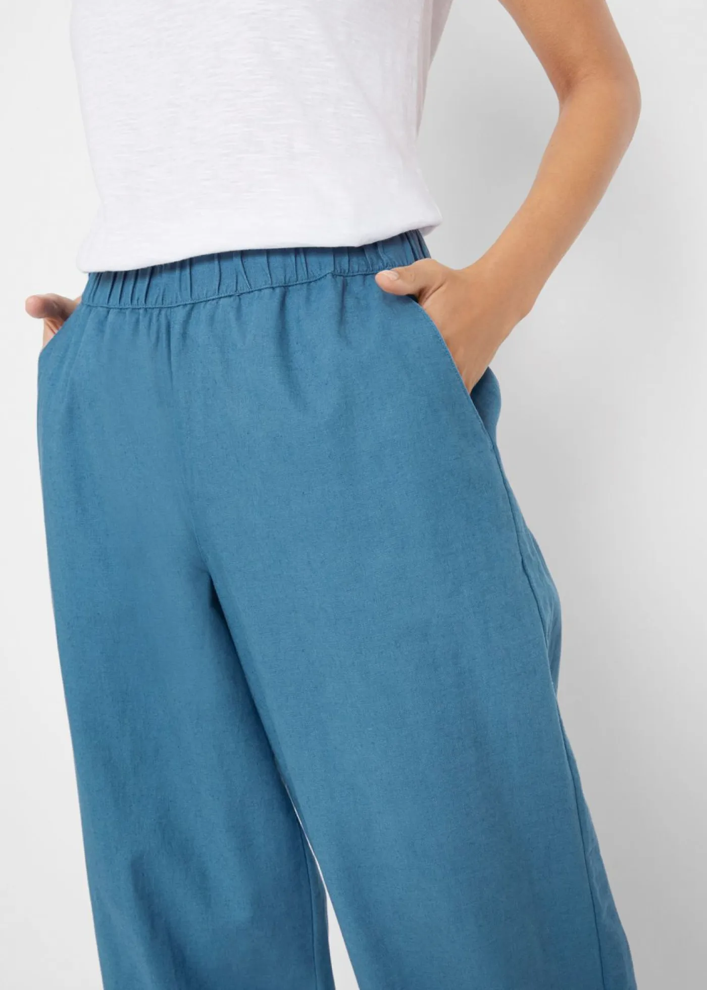 Mujer bonprix bonprix Pantalón pirata de mezcla de lino ligero