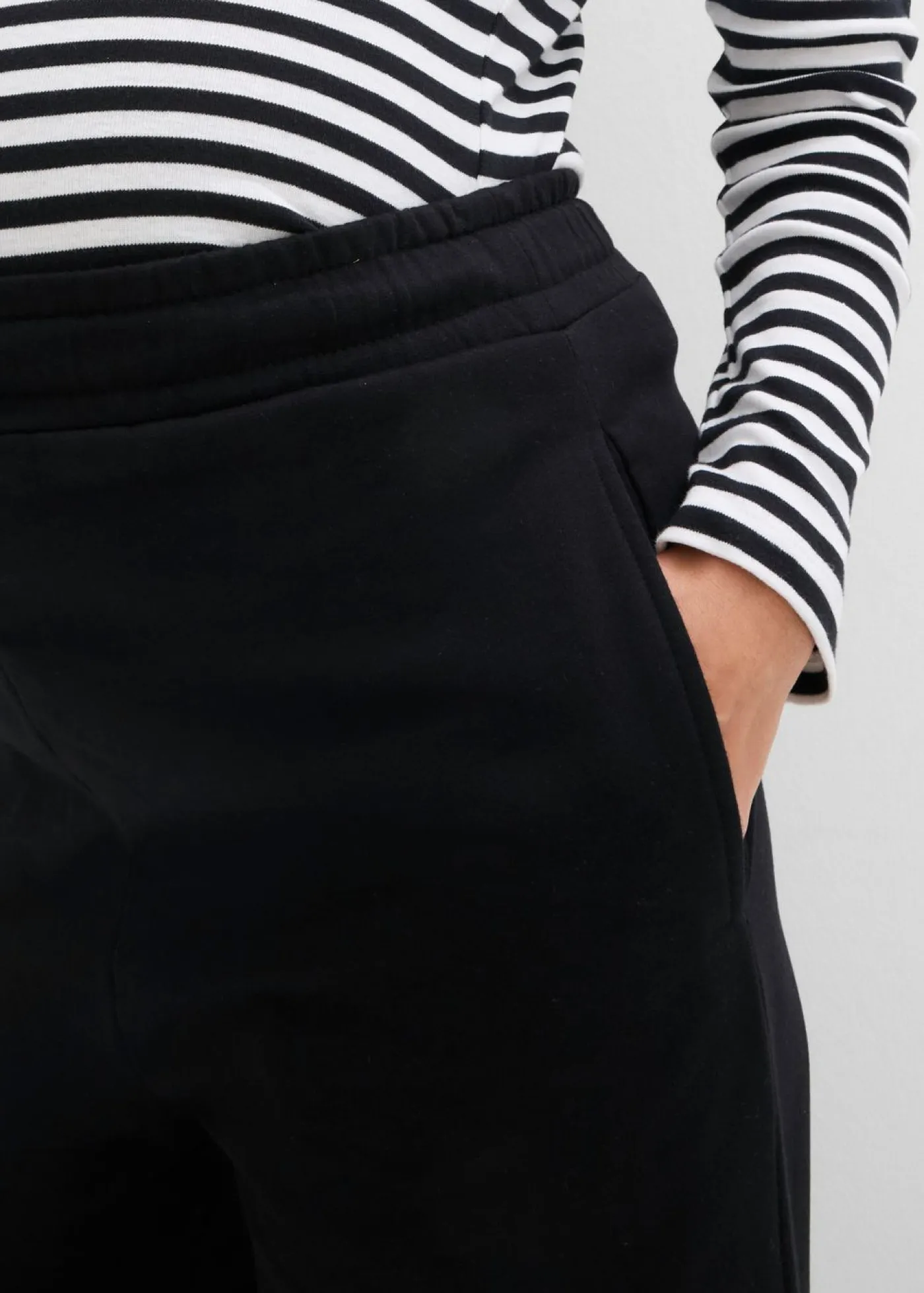 bonprix bonprix Premamá>Pantalón premamá de algodón orgánico puro con dobladillo ajustable Negro