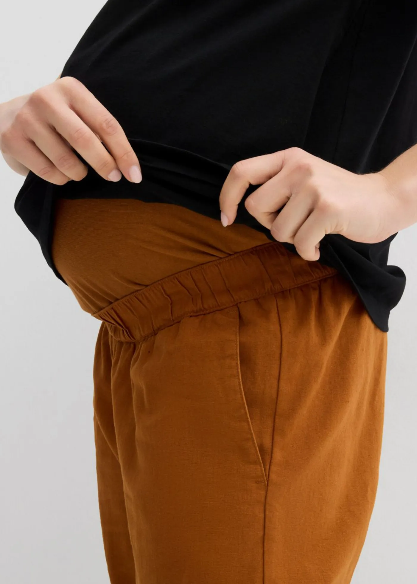 bonprix bonprix Premamá>Pantalón premamá de lino y algodón con banda abdominal Bronce