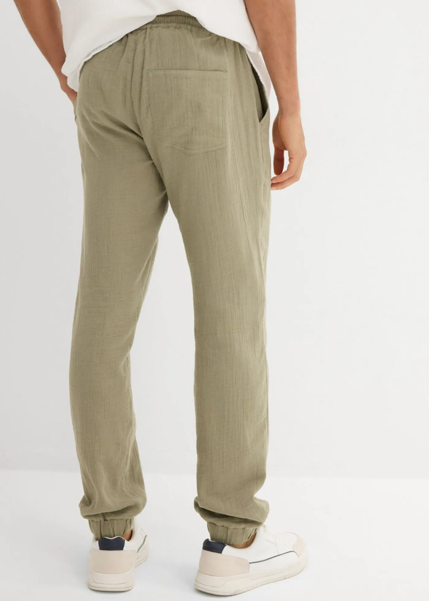 Hombre bonprix bonprix Pantalón sin cierre de muselina con corte regular y tapered