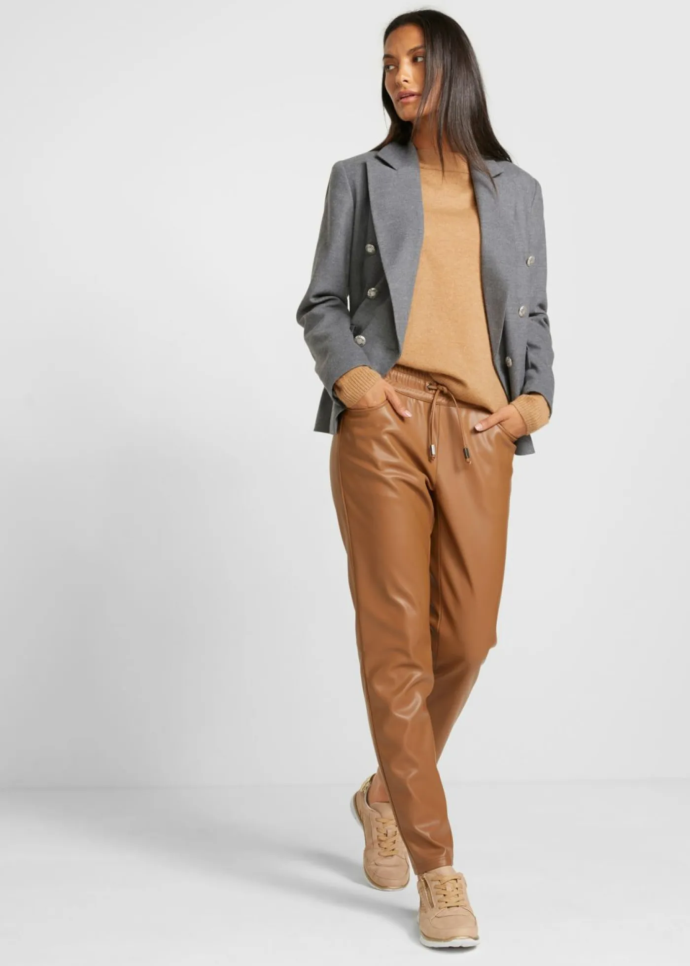 bonprix bonprix Pantalones>Pantalón sin cierre de piel sintética Marrón moka