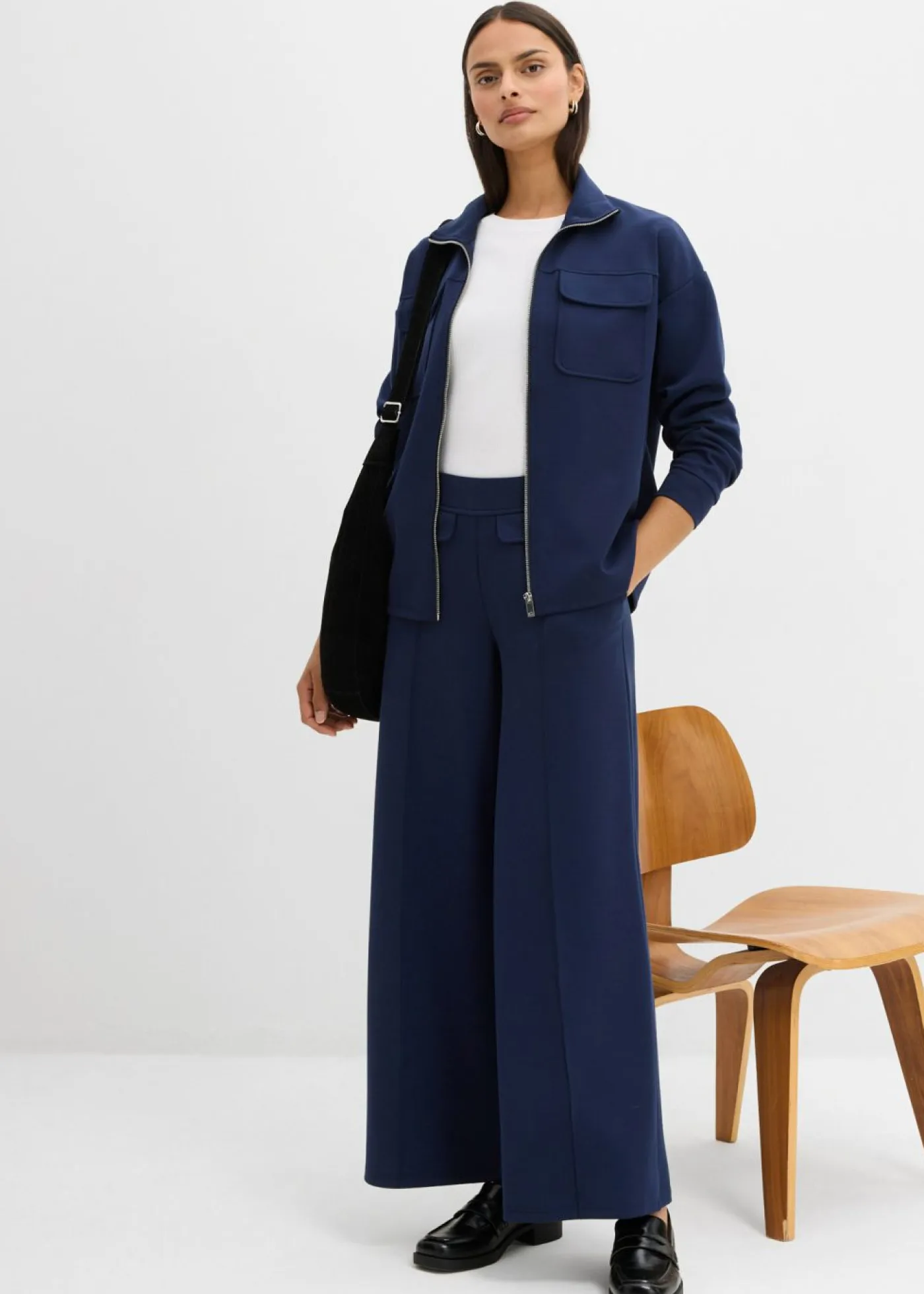 bonprix bonprix Esenciales|Pantalones>Pantalón tipo bootcut de mezcla de viscosa ligeramente brillante Azul marino