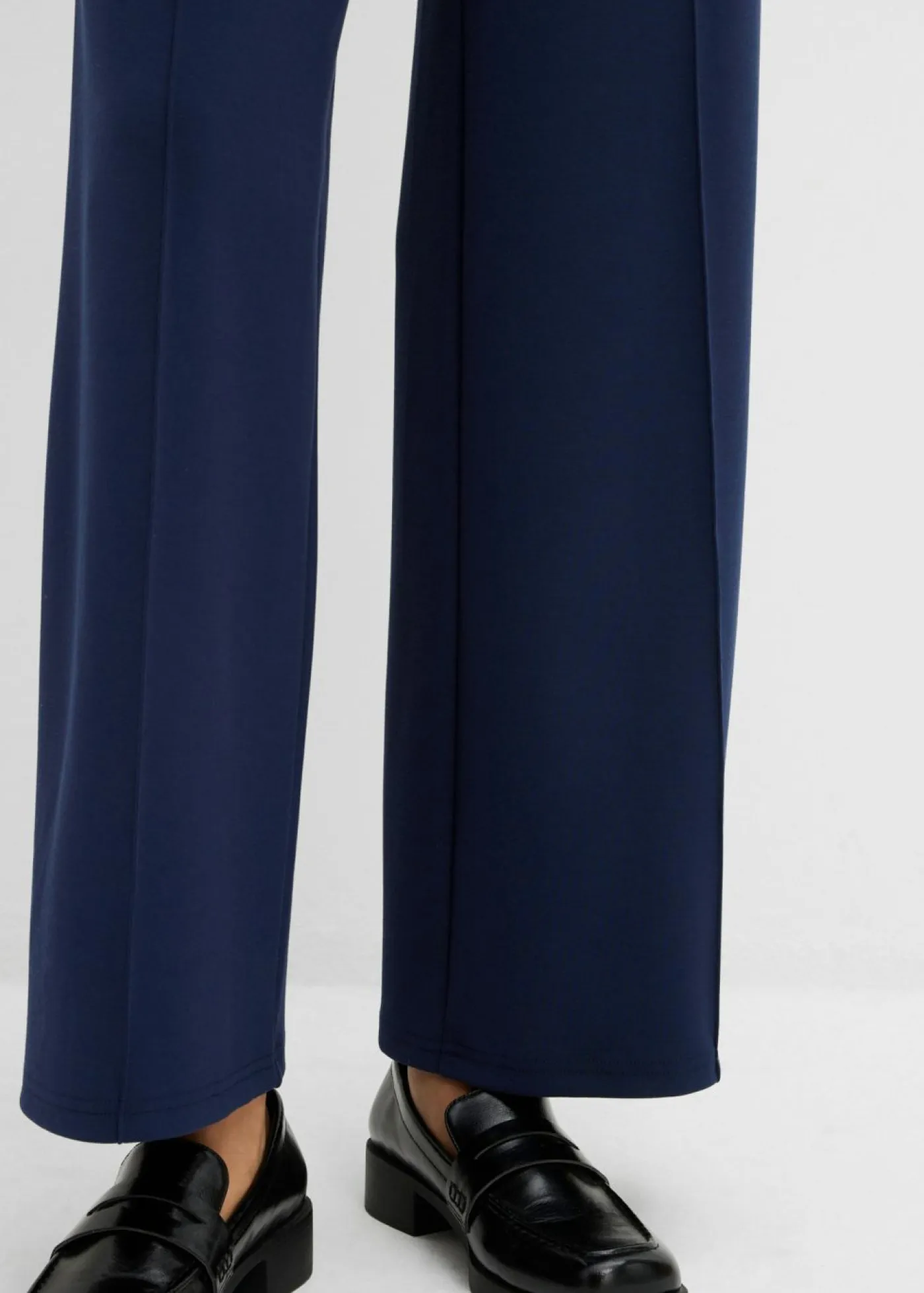 bonprix bonprix Esenciales|Pantalones>Pantalón tipo bootcut de mezcla de viscosa ligeramente brillante Azul marino