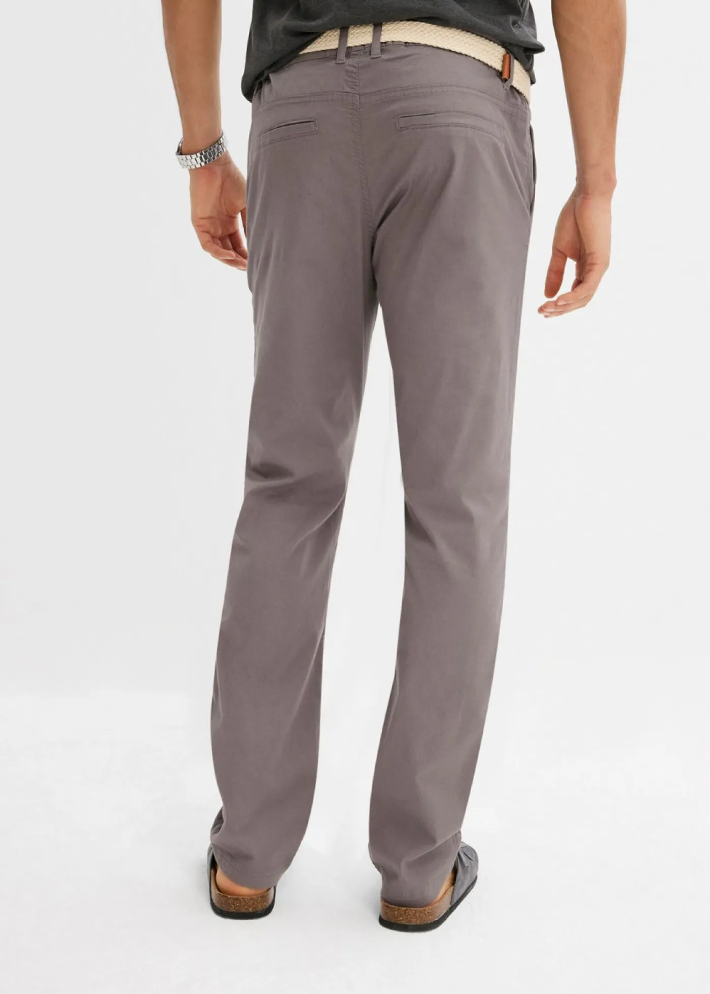 Hombre bonprix bonprix Pantalón tipo chino con corte regular, cinturilla elástica, cinturón y forma recta