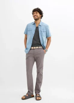 Hombre bonprix bonprix Pantalón tipo chino con corte regular, cinturilla elástica, cinturón y forma recta