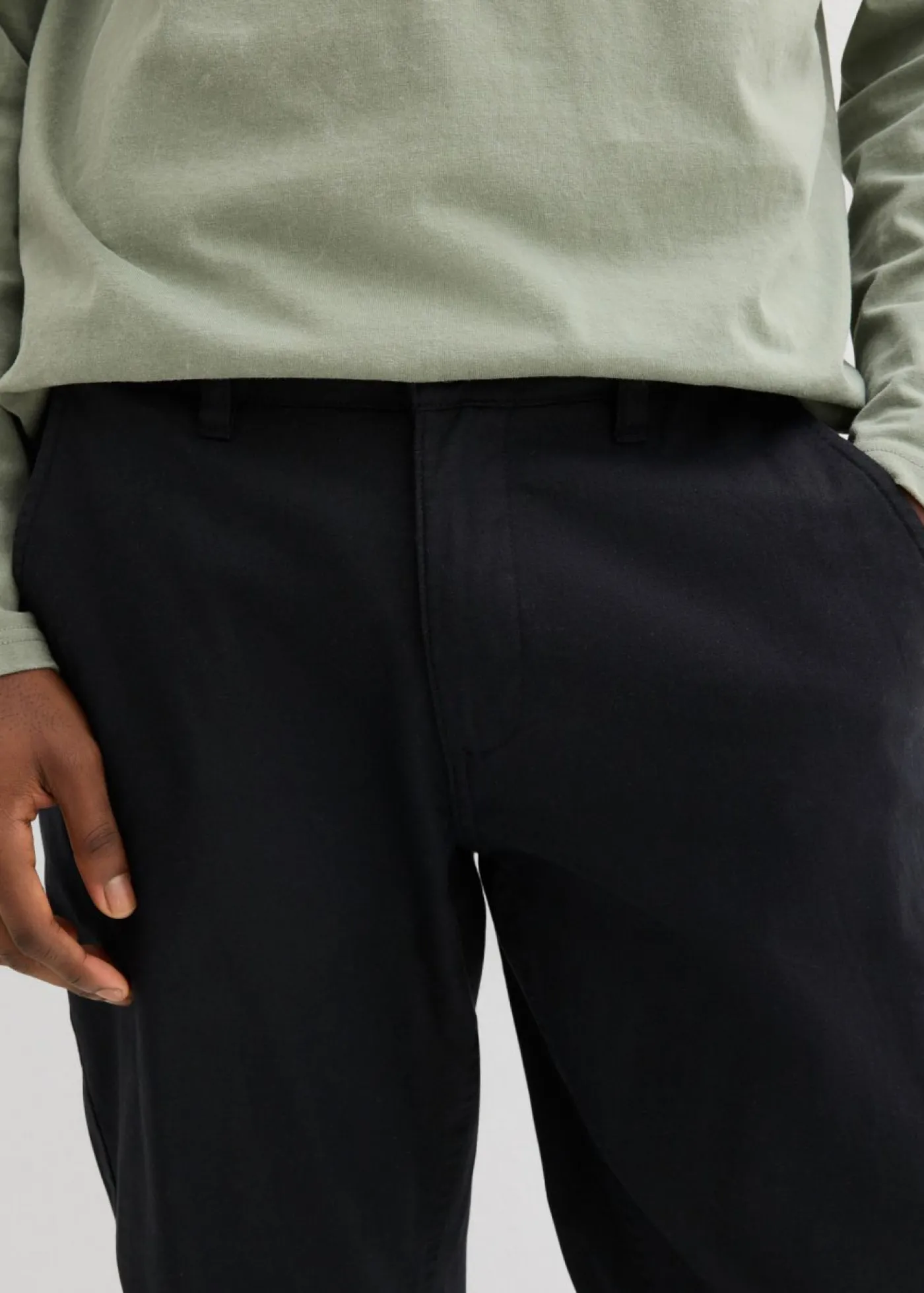 bonprix bonprix Pantalones>Pantalón tipo chino de lino puro con corte recto y regular Negro