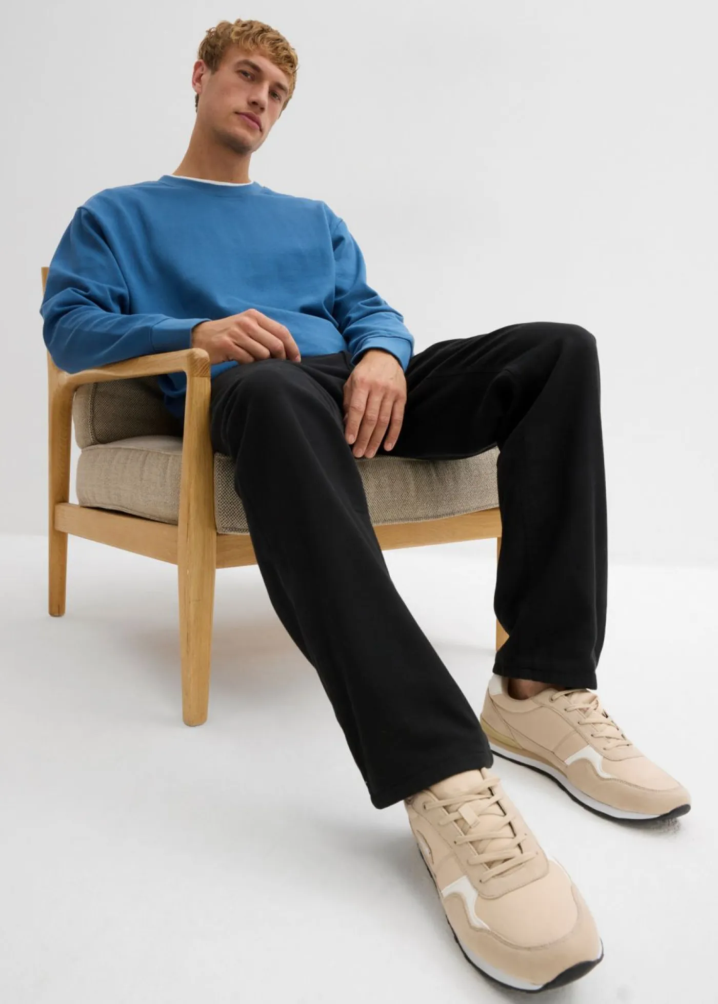 bonprix bonprix Ropa Térmica|Pantalones>Pantalón térmico con corte holgado, cinturilla cómoda y diseño recto Negro