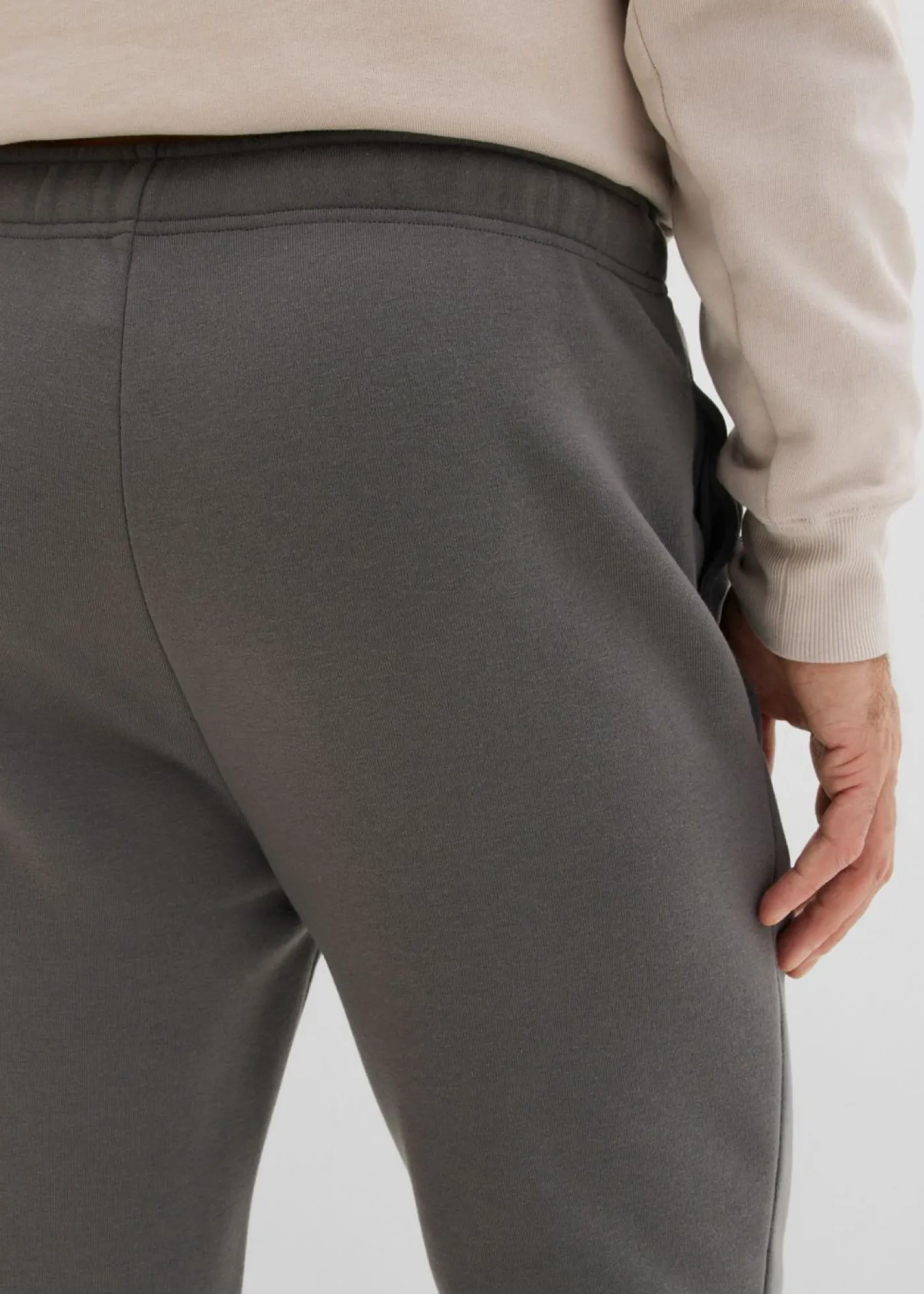 bonprix bonprix Ropa Deportiva|Pantalones>Pantalón térmico de chándal de material de secado rápido Gris granito