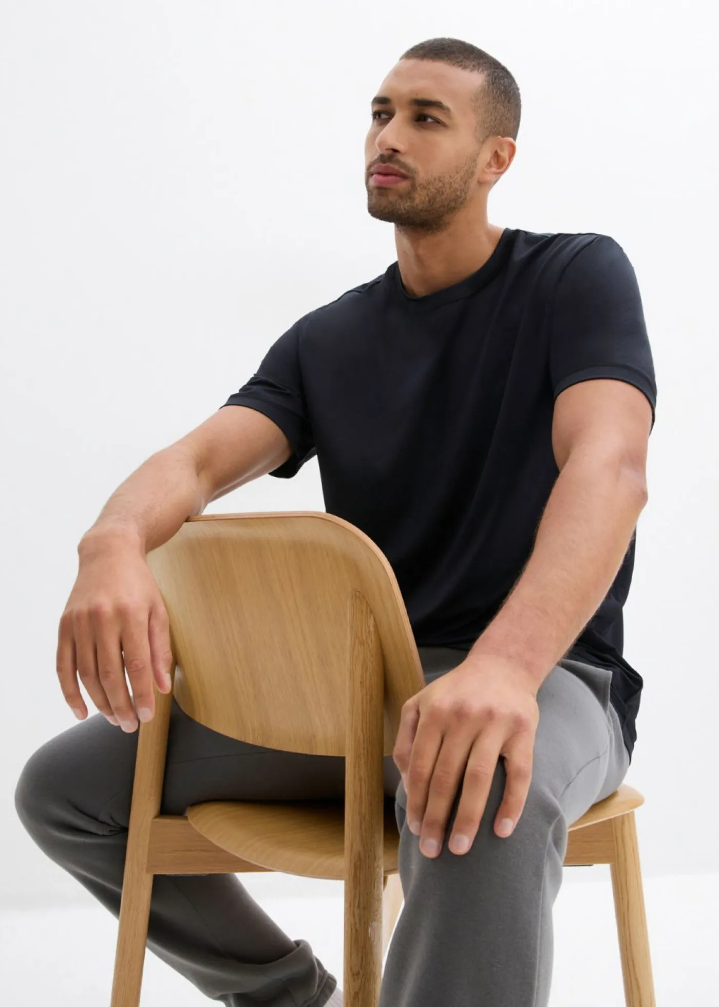 bonprix bonprix Ropa Deportiva|Pantalones>Pantalón térmico de chándal de material de secado rápido Gris granito