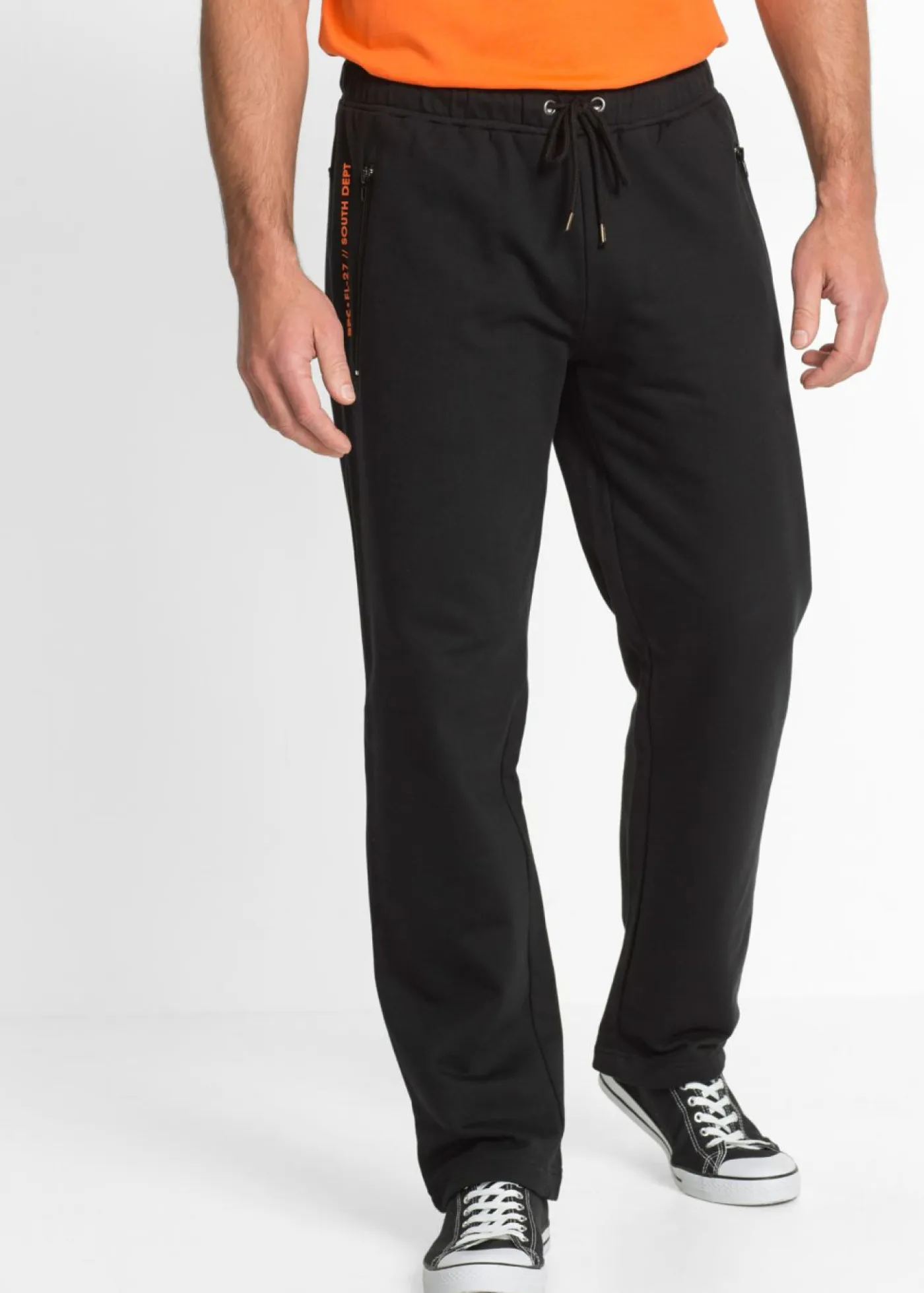 bonprix bonprix Básicos En Rebajas|Ropa Deportiva>Pantalones de chándal con prácticos bolsillos con cremallera, confeccionados en algodón orgánico Negro