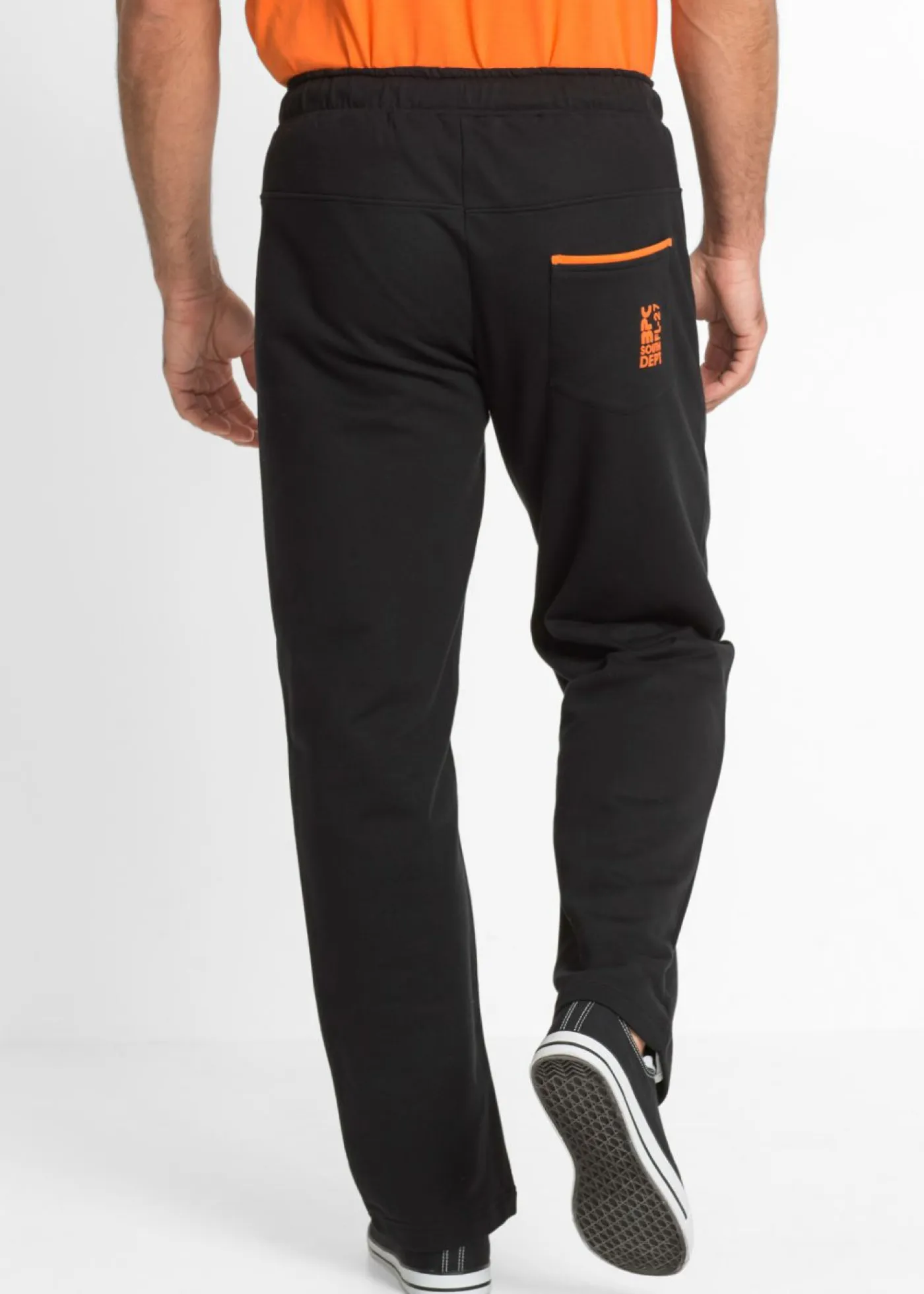 bonprix bonprix Básicos En Rebajas|Ropa Deportiva>Pantalones de chándal con prácticos bolsillos con cremallera, confeccionados en algodón orgánico Negro
