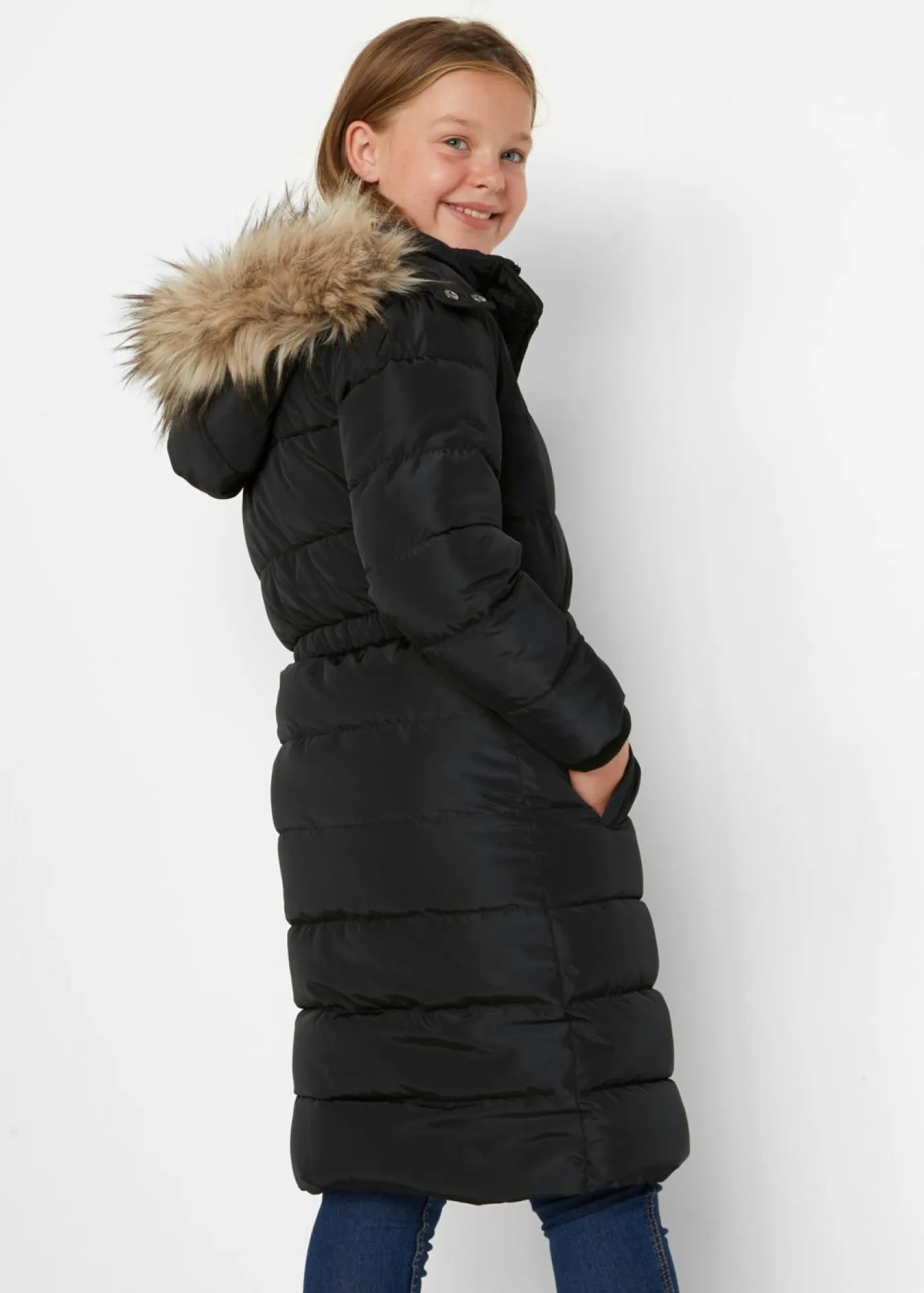 bonprix bonprix Ropa 9 A 16 Años·Chaquetas Y Outdoor>Parka acolchada de invierno con capucha desmontable Negro