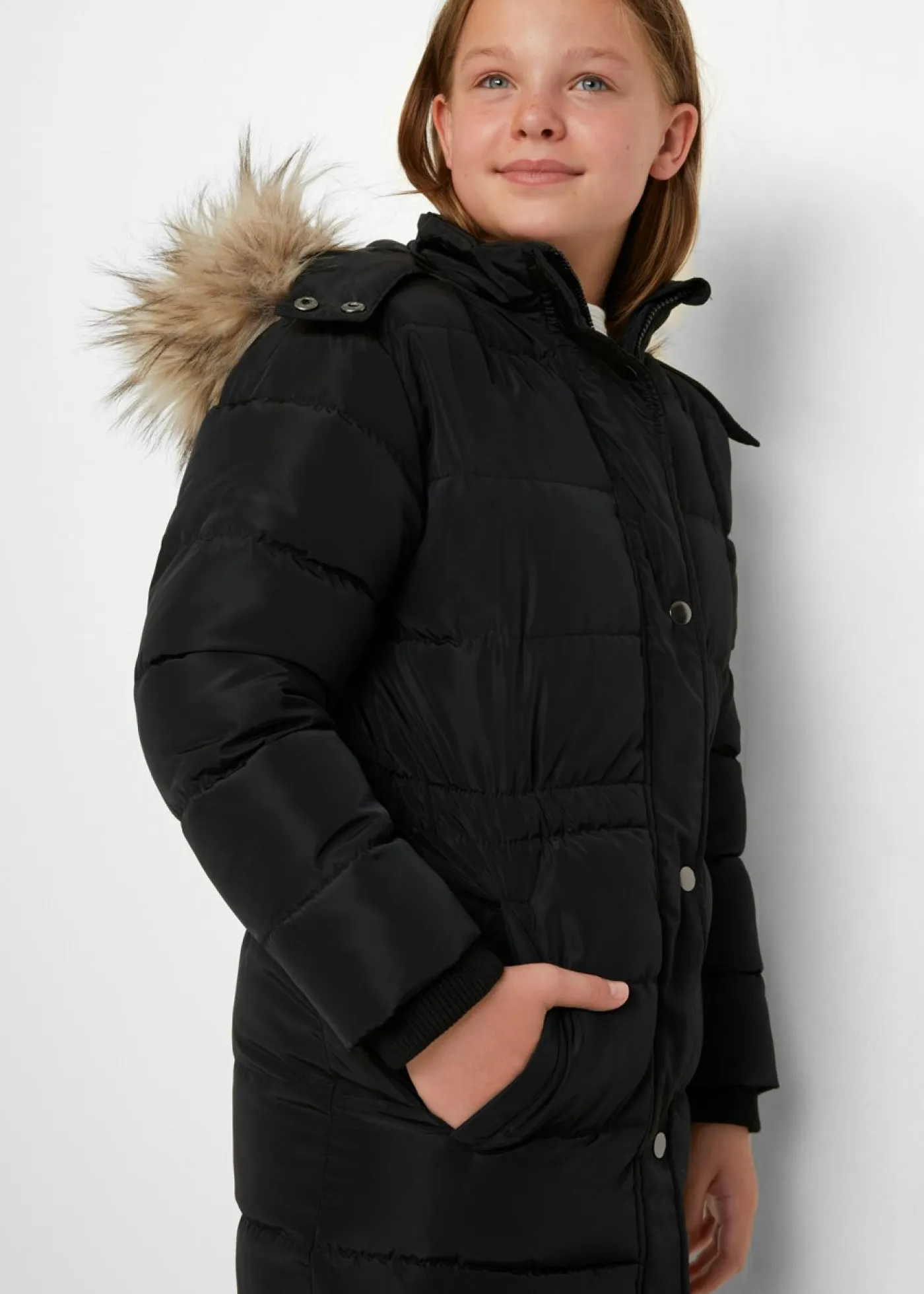 bonprix bonprix Ropa 9 A 16 Años·Chaquetas Y Outdoor>Parka acolchada de invierno con capucha desmontable Negro