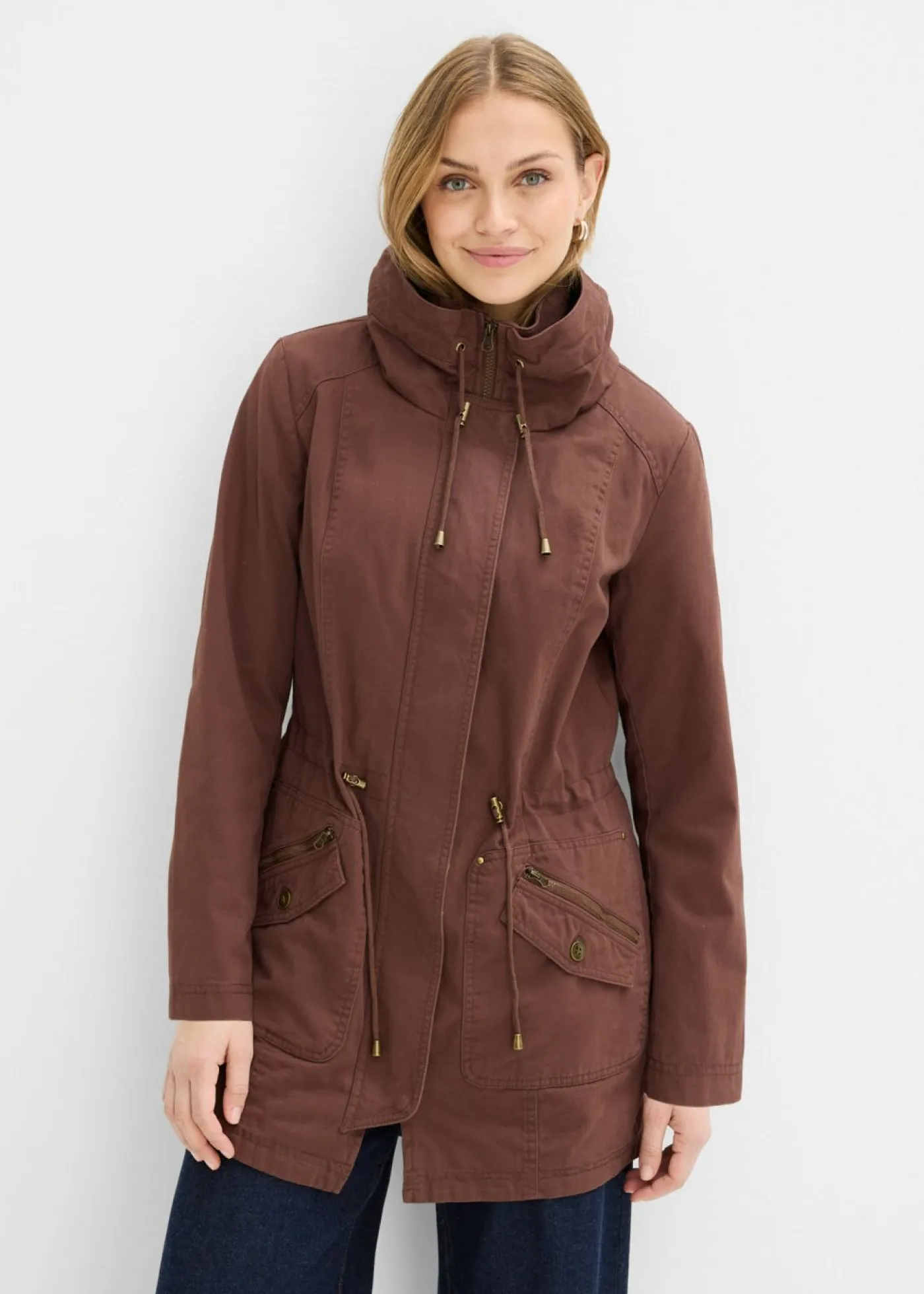 Mujer bonprix bonprix Parka corta de algodón con cuello alto, entallada