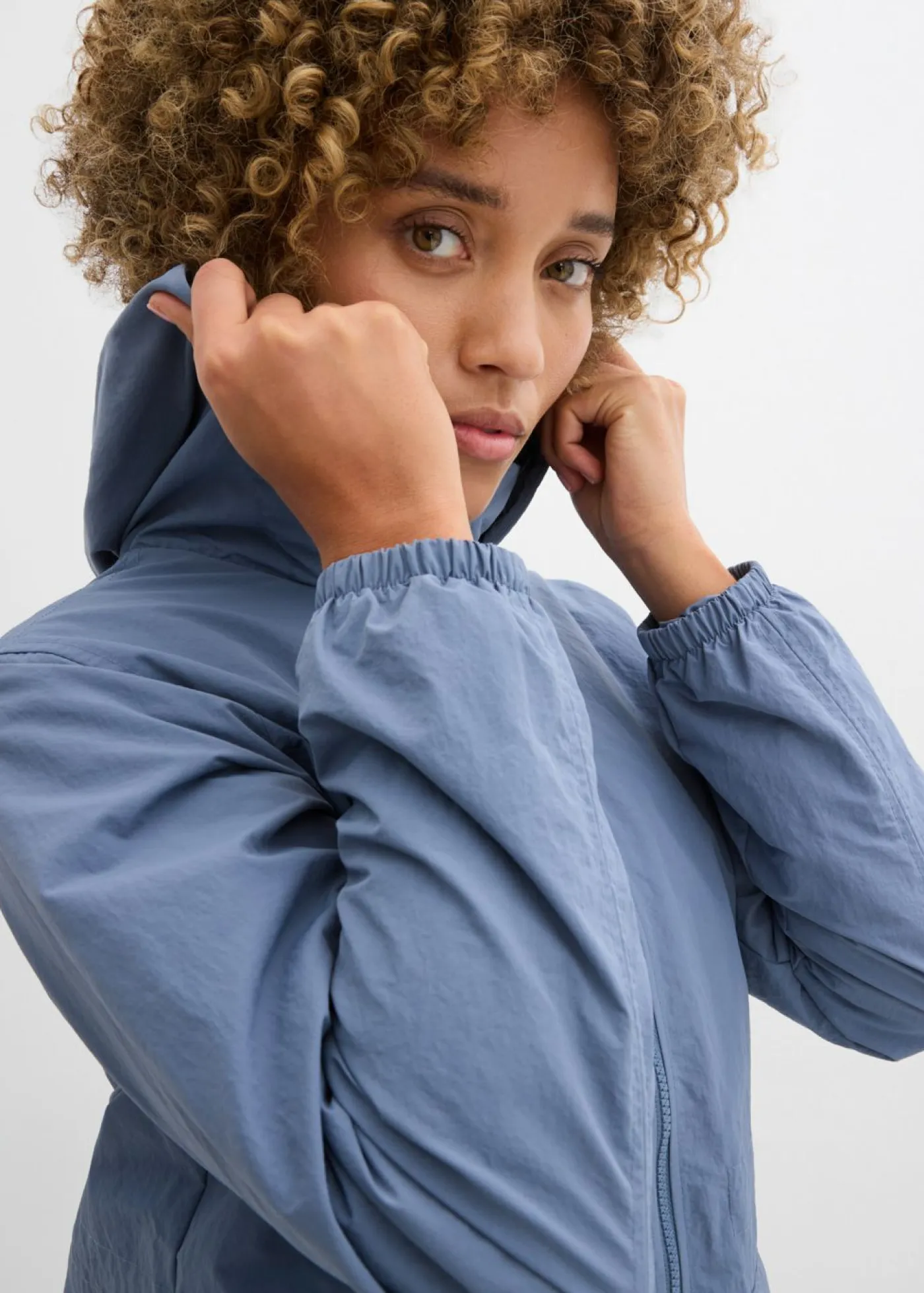 bonprix bonprix Chaquetas Y Abrigos|Novedades>Parka ligera repelente al agua Azul ahumado