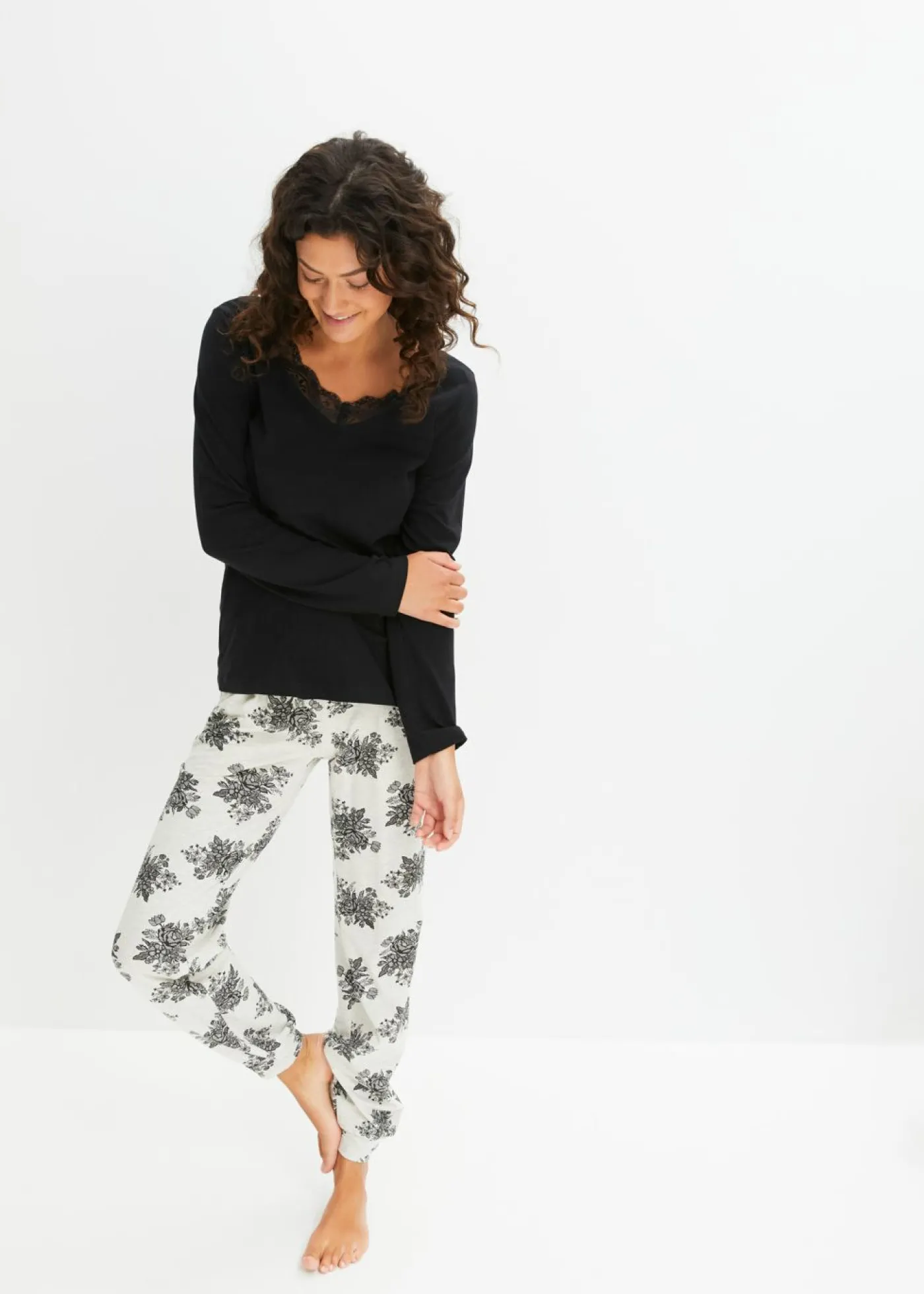 Mujer bonprix bonprix Pijama con encaje discreto