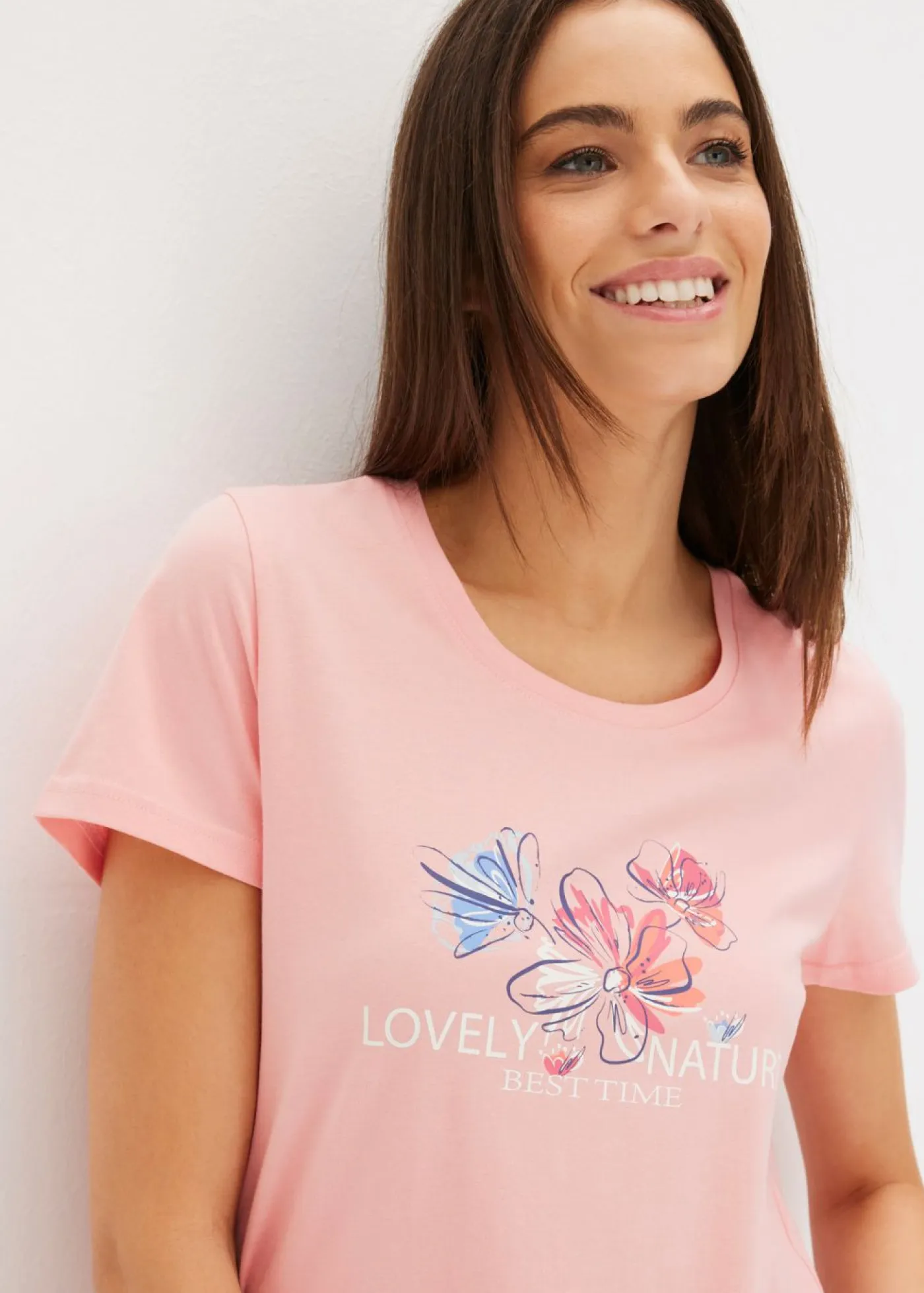 bonprix bonprix Ropa Para Dormir>Pijama con pantalón corto rosa pálido-azul marino profundo con flores