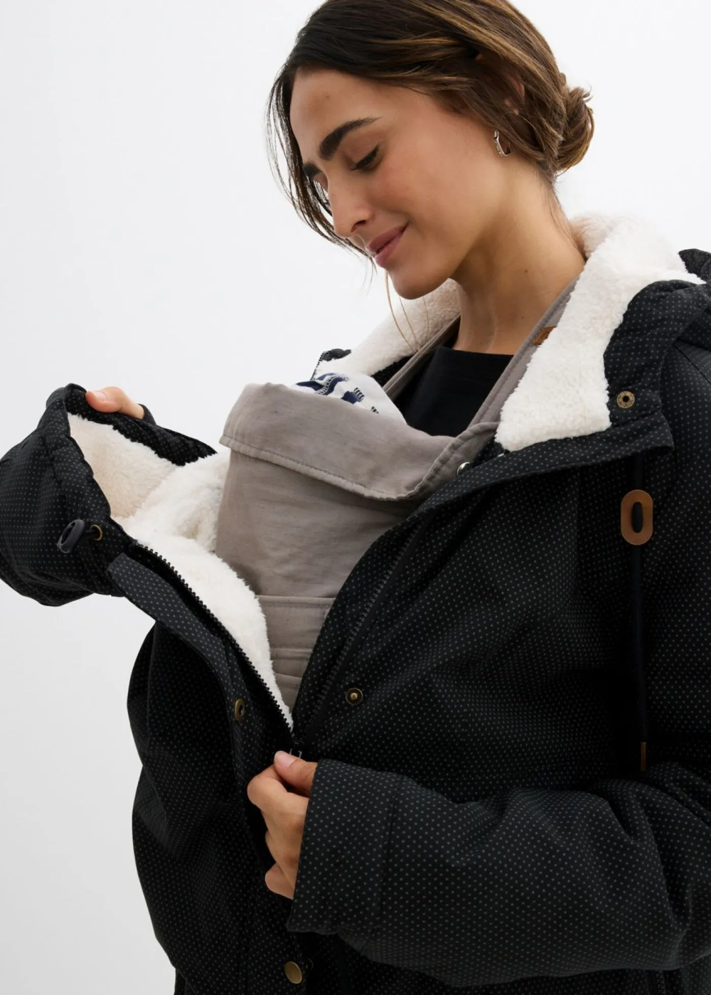 bonprix bonprix Premamá>Suave chaqueta premamá/de porteo 3 en 1 Negro/blanco lana/gris oscuro con lunares