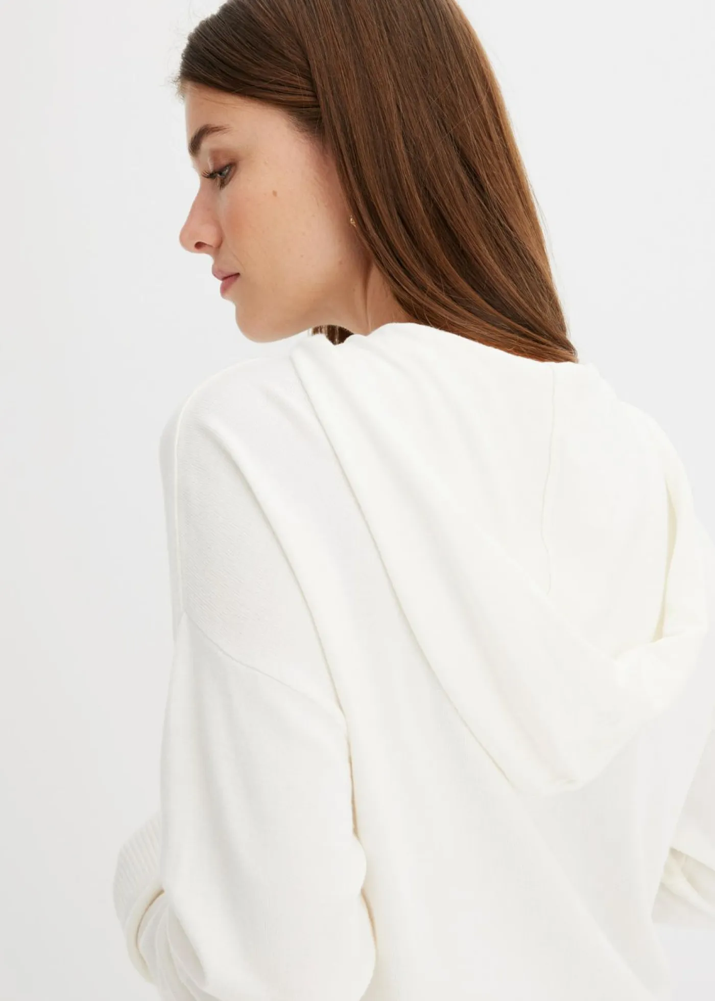 bonprix bonprix Jerséis|Ropa De Punto>Sudadera con capucha de punto y bolsillo canguro en mezcla de viscosa Blanco lana
