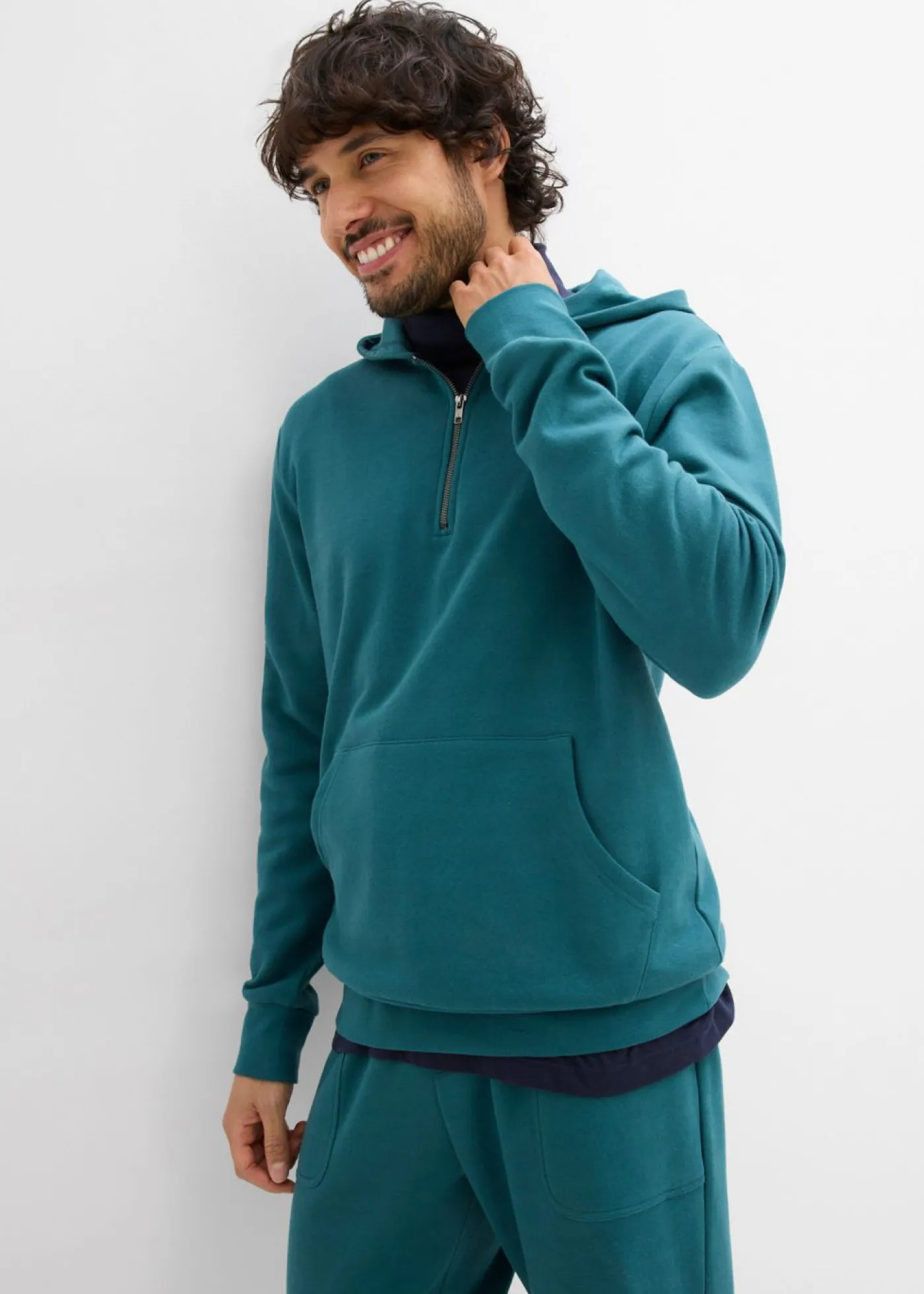 bonprix bonprix Básicos En Rebajas|Chándals>Sudadera con capucha y cremallera de algodón orgánico puro verde pimiento