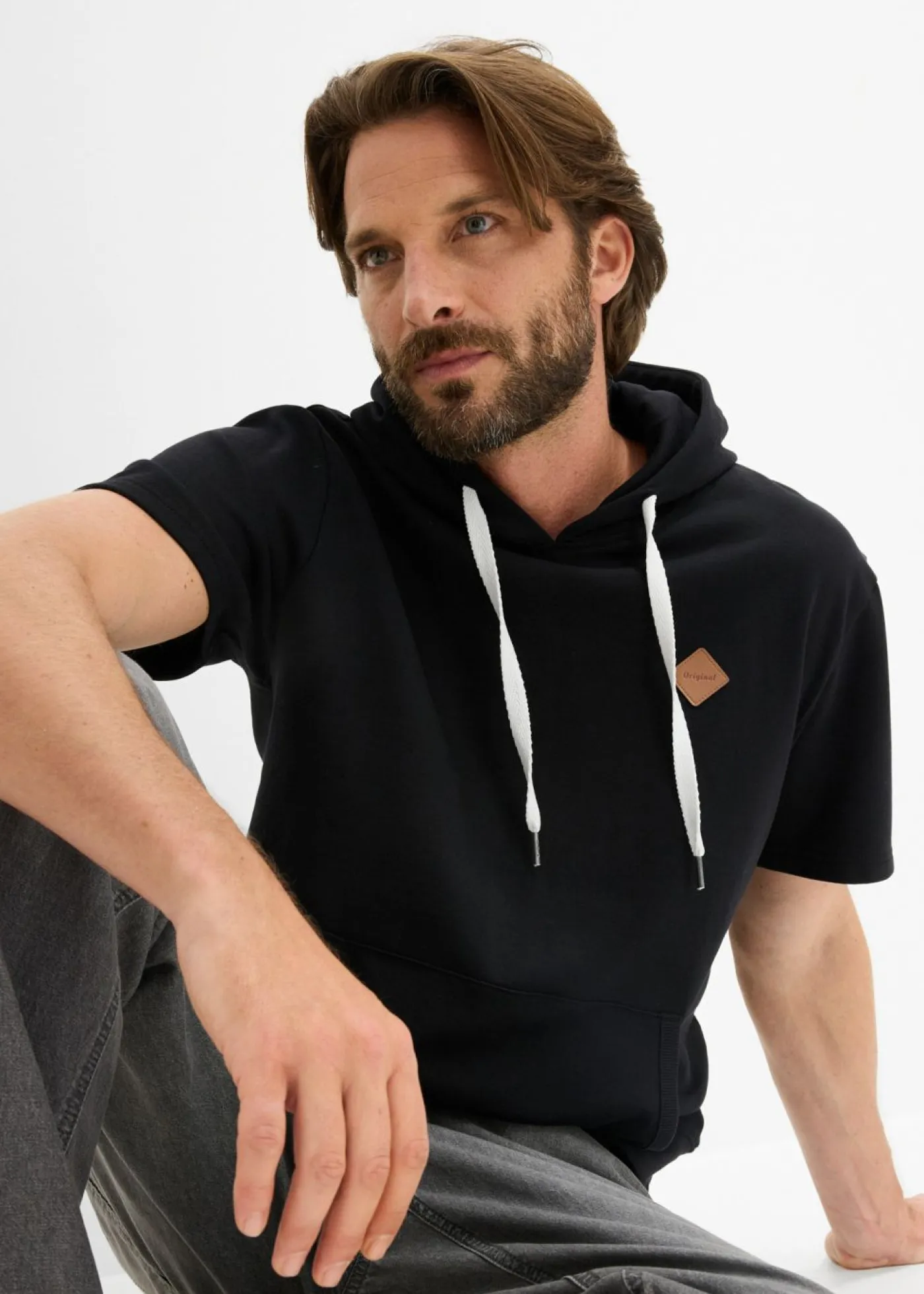 bonprix bonprix Chándals>Sudadera con capucha y manga corta Negro