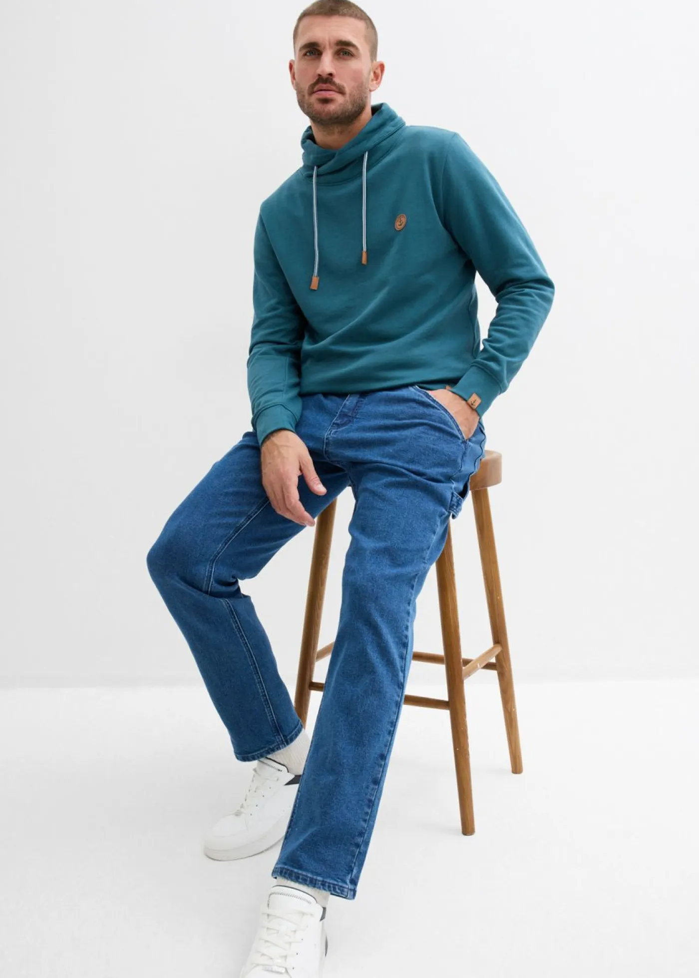 Hombre bonprix bonprix Sudadera con cuello tipo chal