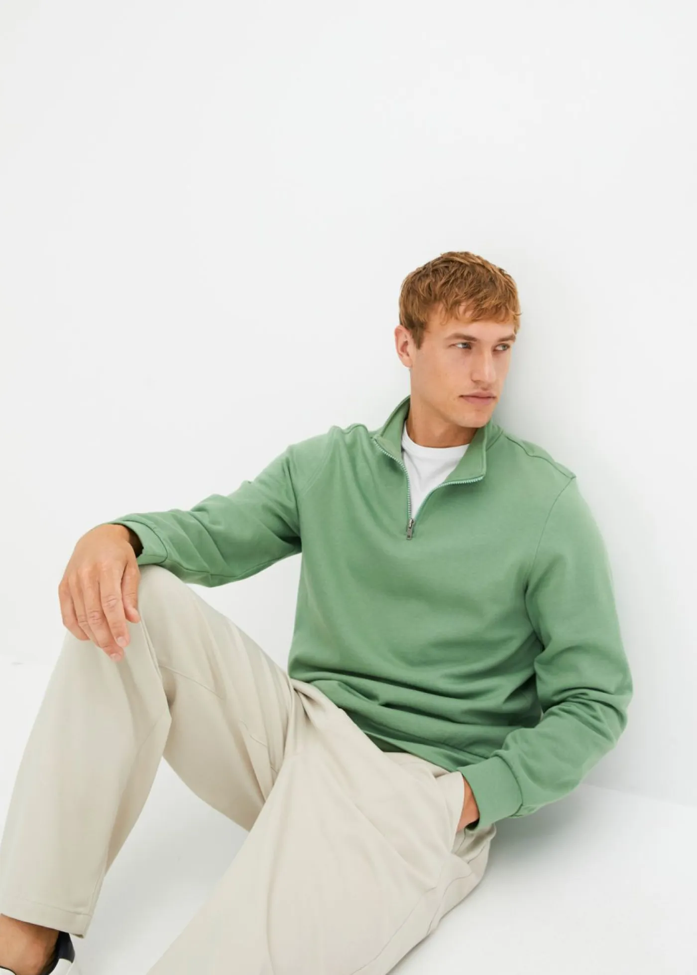 Hombre bonprix bonprix Sudadera con cuello troyer