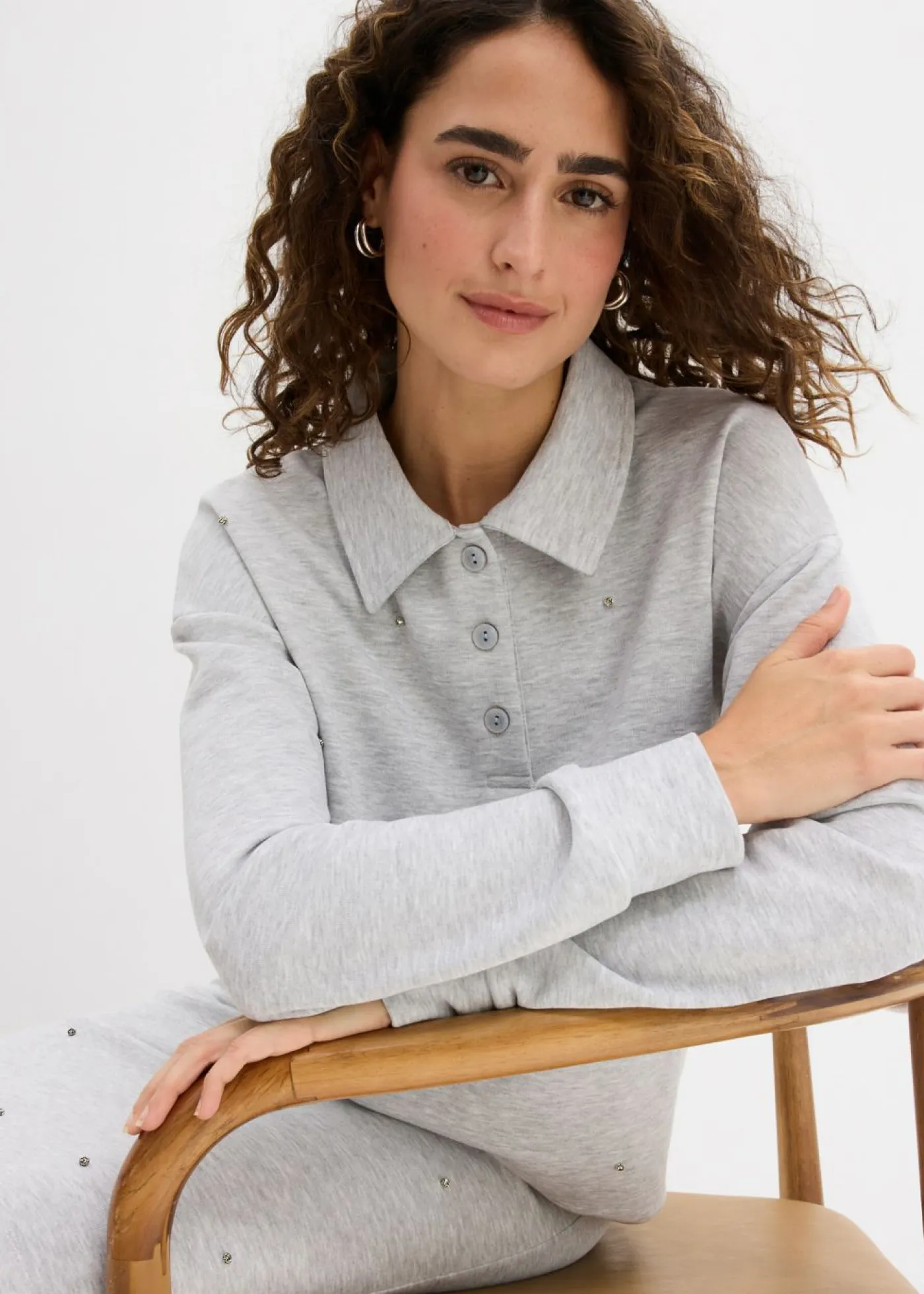 Mujer bonprix bonprix Sudadera con tachuelas