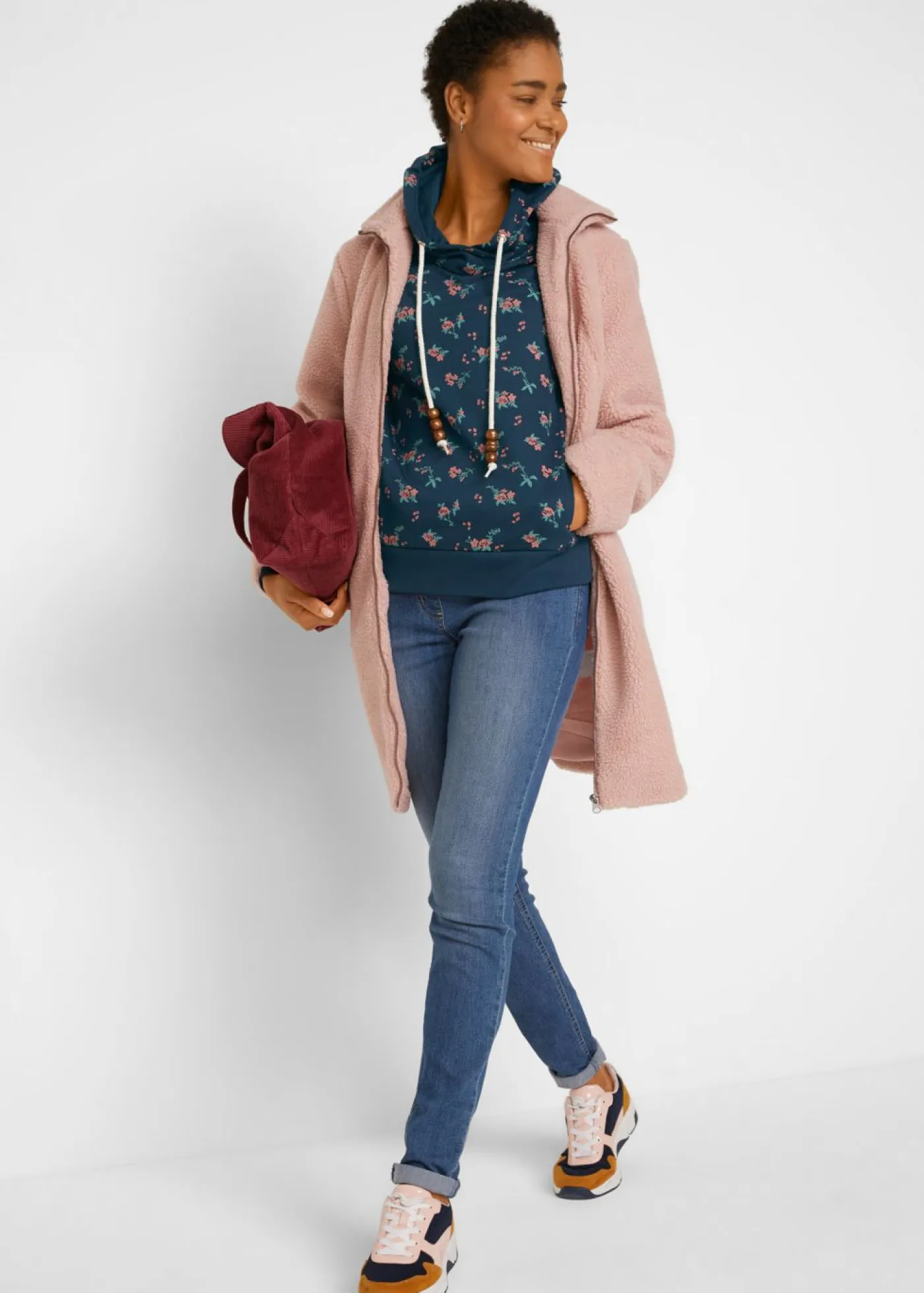 bonprix bonprix Ropa Cómoda>Sudadera de algodón puro con capucha y cordones Azul oscuro