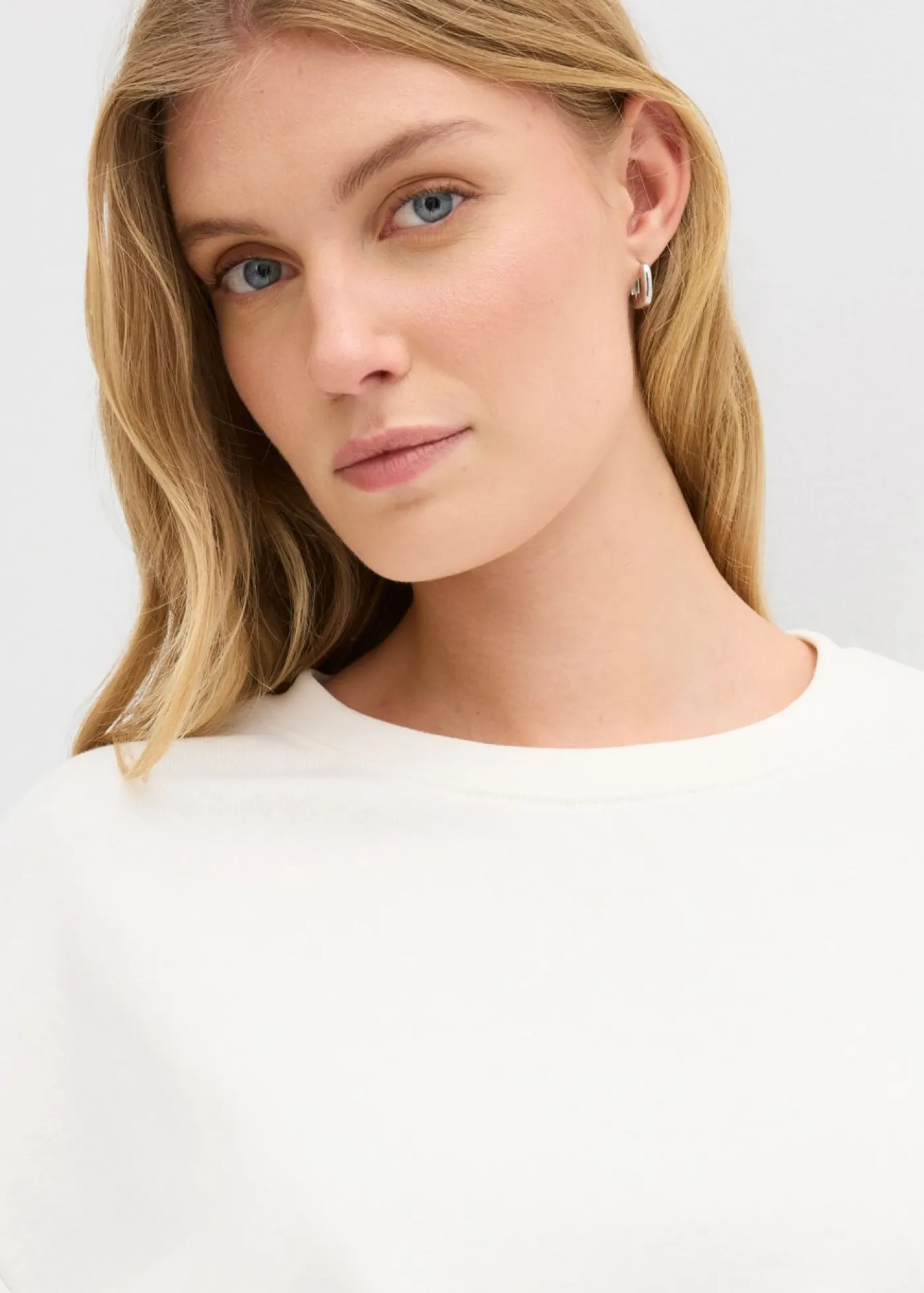 bonprix bonprix Ropa Cómoda>Sudadera holgada Blanco lana