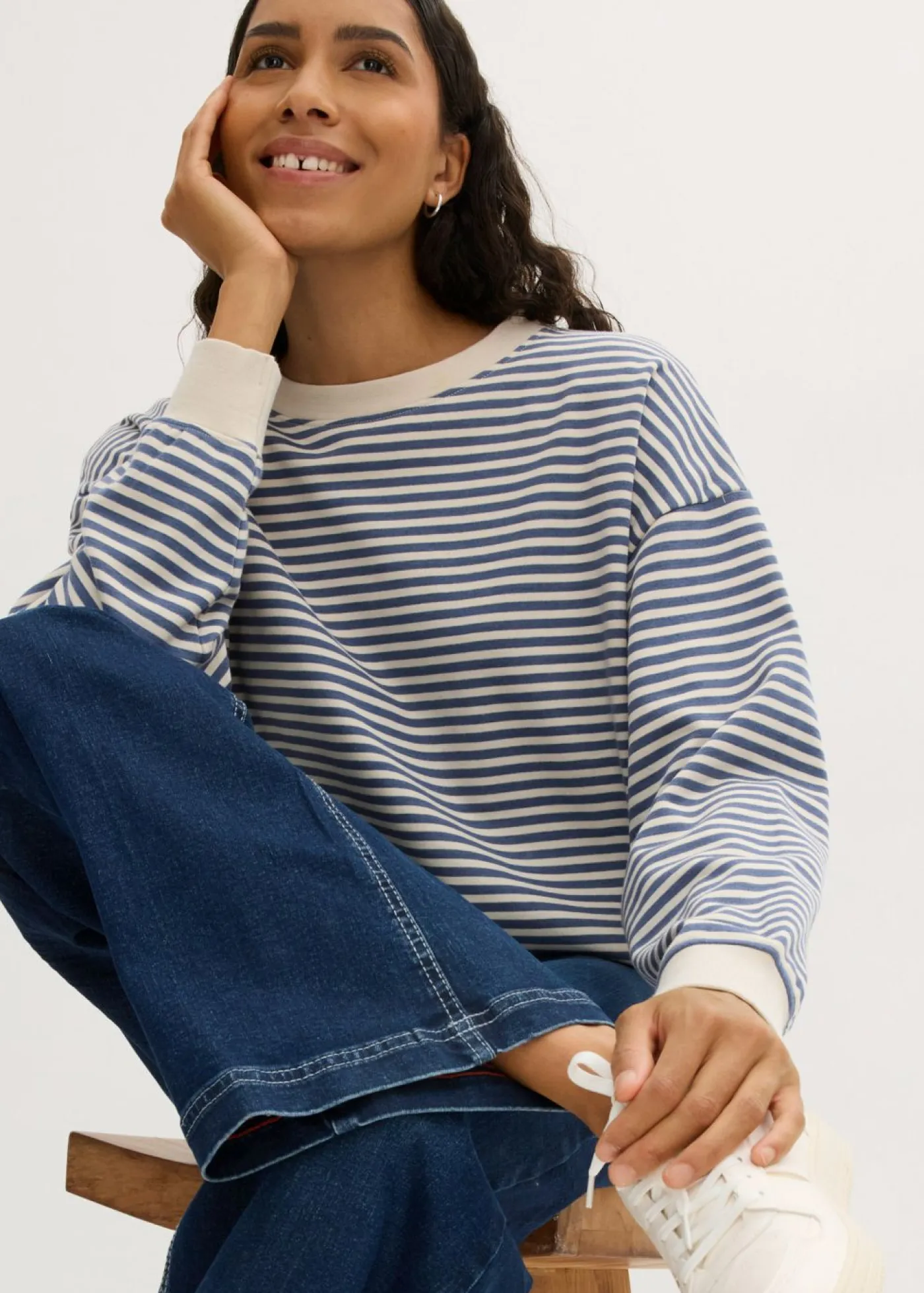 bonprix bonprix Básicos|Ropa Cómoda>Sudadera holgada Denim-blanco lana de rayas