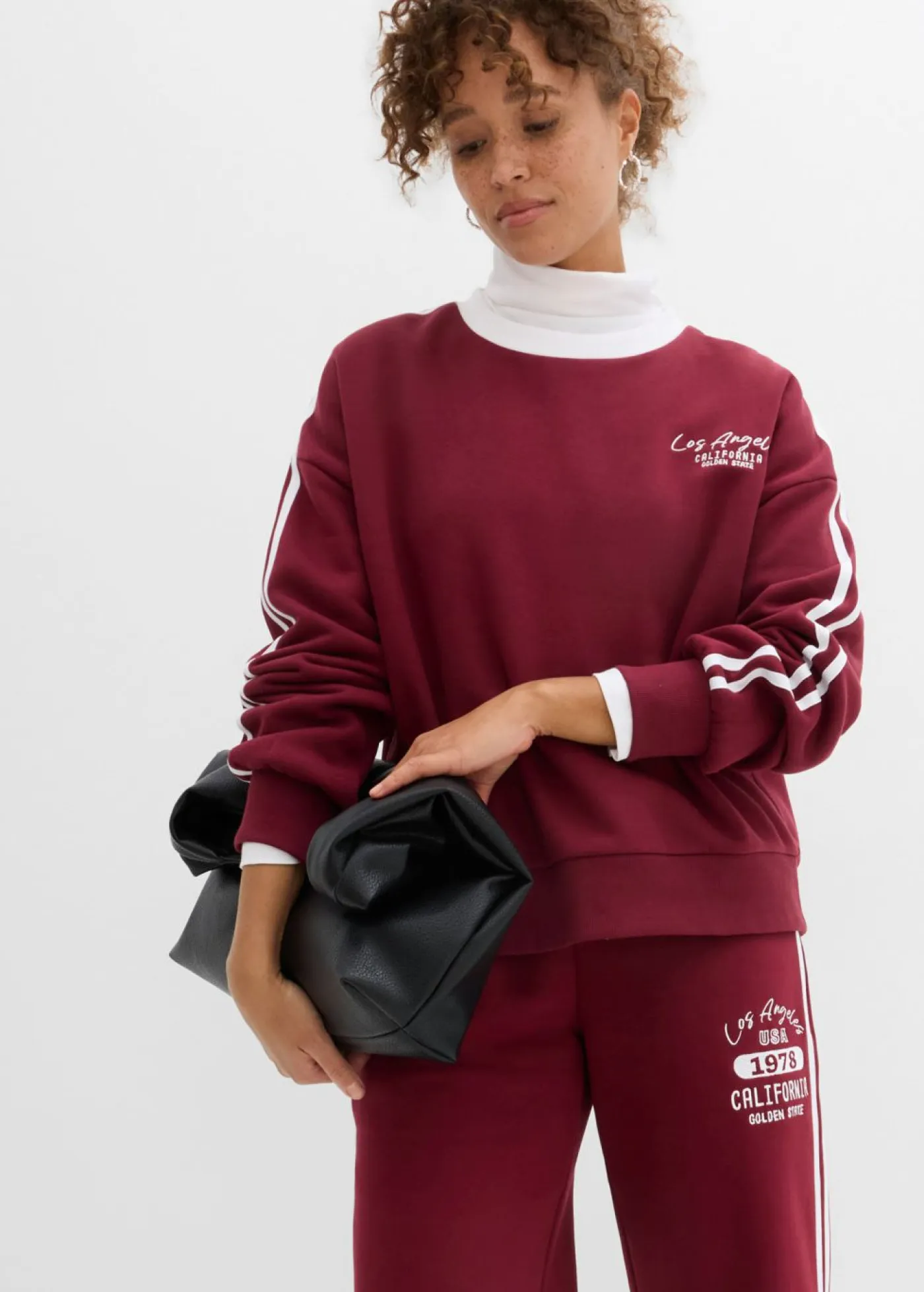 bonprix bonprix Ropa Cómoda>Sudadera oversize en suave mezcla de algodón Rojo avellana/blanco estampado