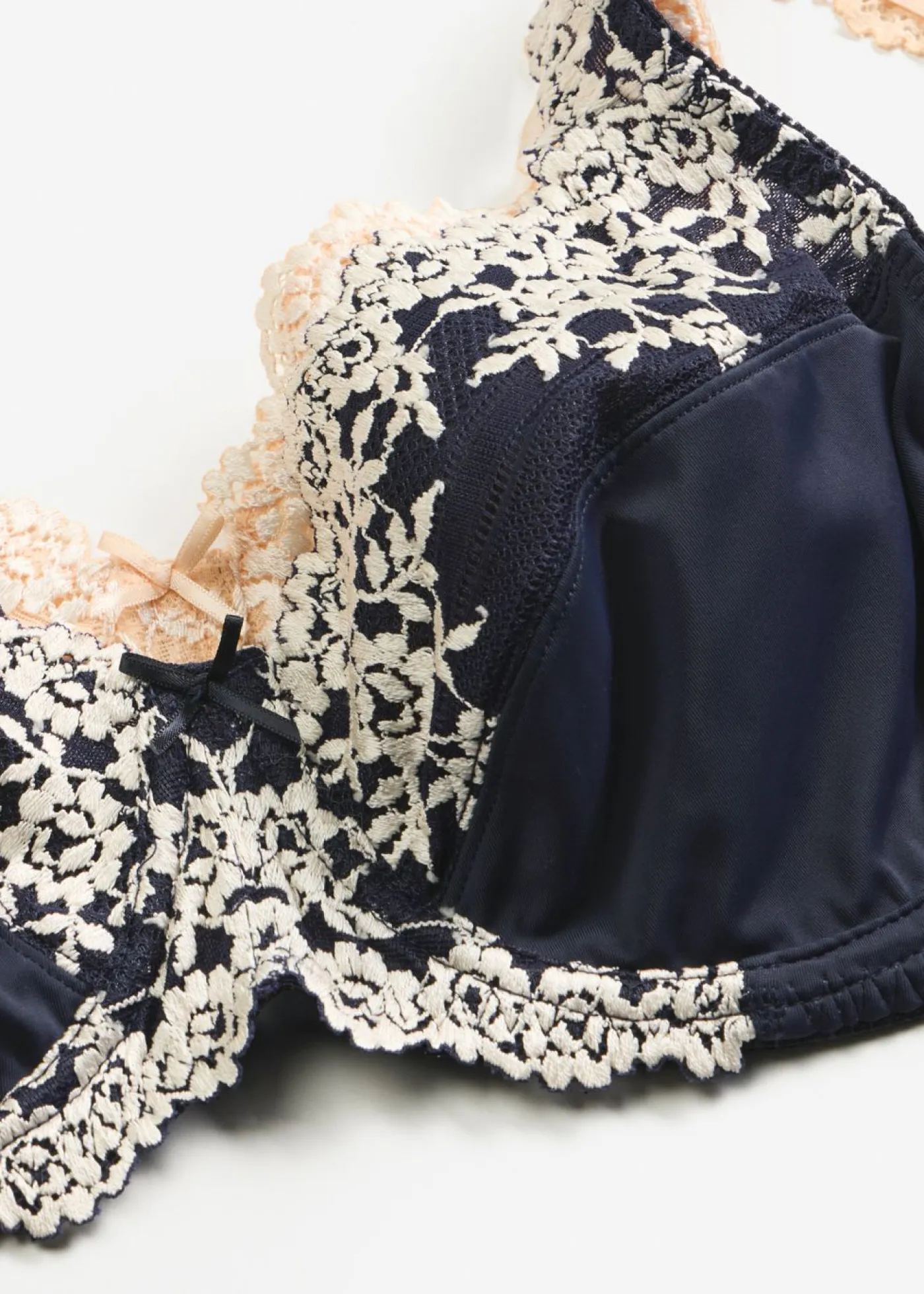 bonprix bonprix Novedades|Sujetadores>Sujetador con aros y encaje delicado (2 unidades) Azul marino + beige perla de flores