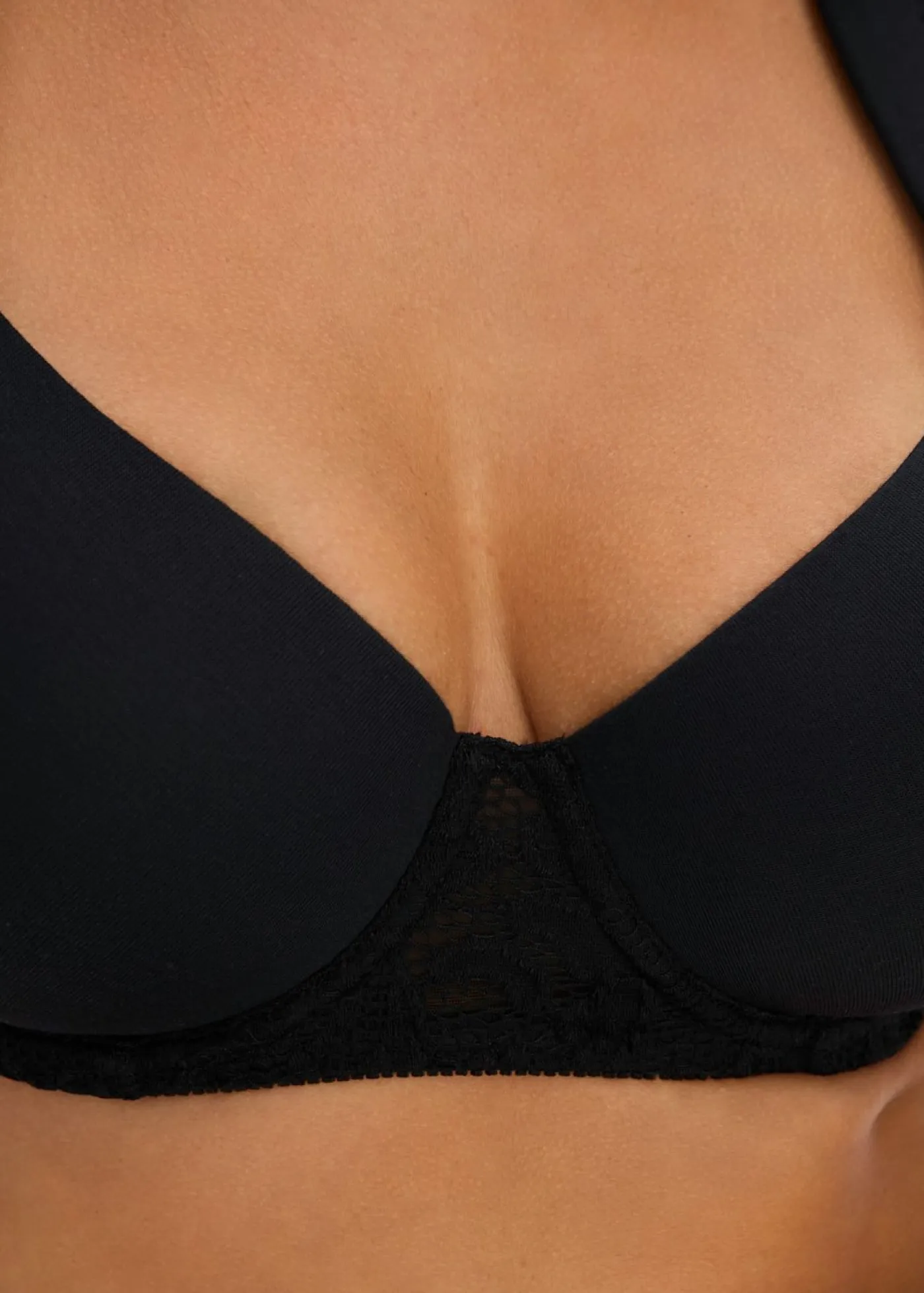 bonprix bonprix Sujetadores De Copa E A H|Sujetadores>Sujetador de modal suave Negro