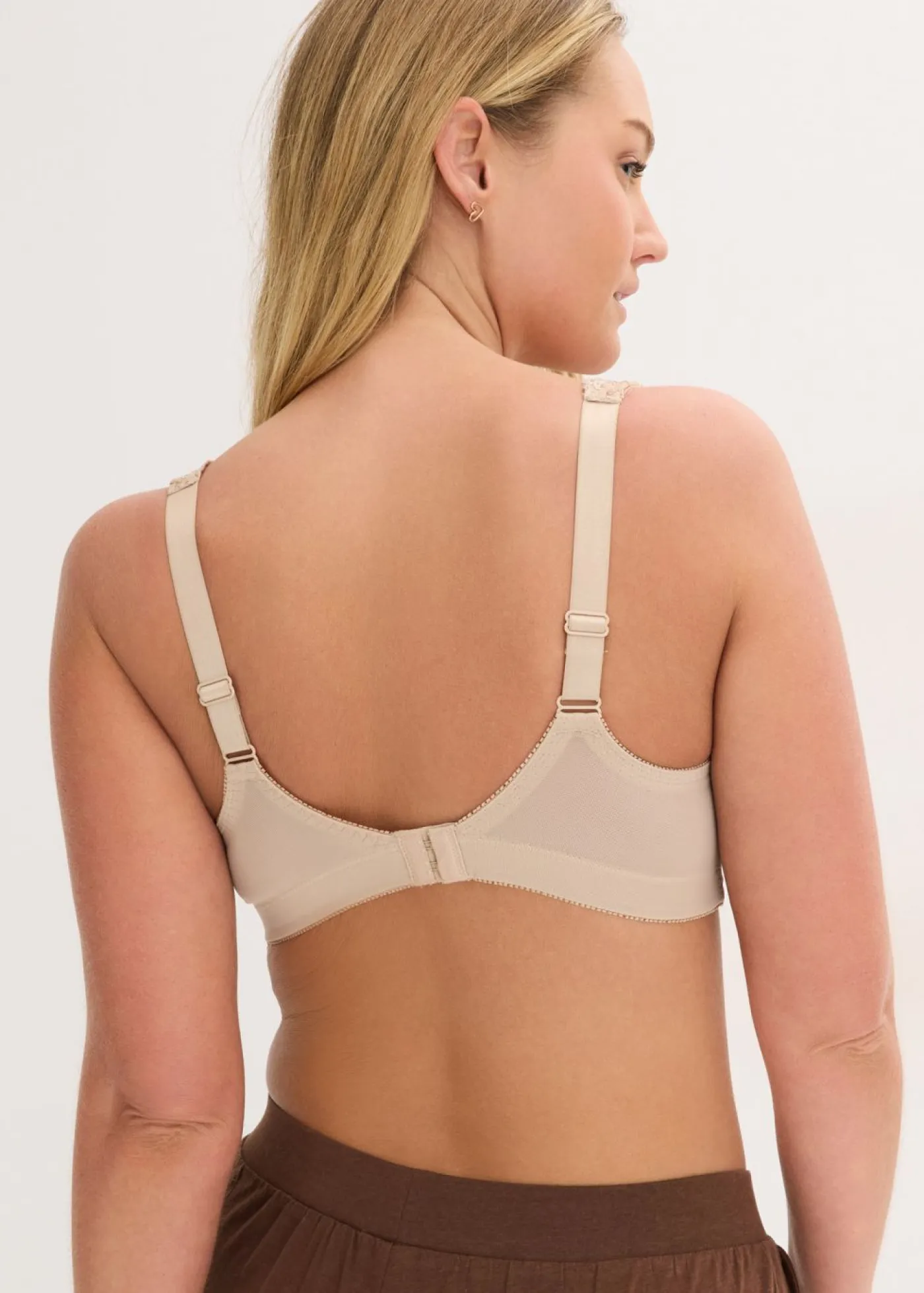 bonprix bonprix Sujetadores De Copa E A H|Sujetadores>Sujetador reductor sin aros con tirantes acolchados Nude