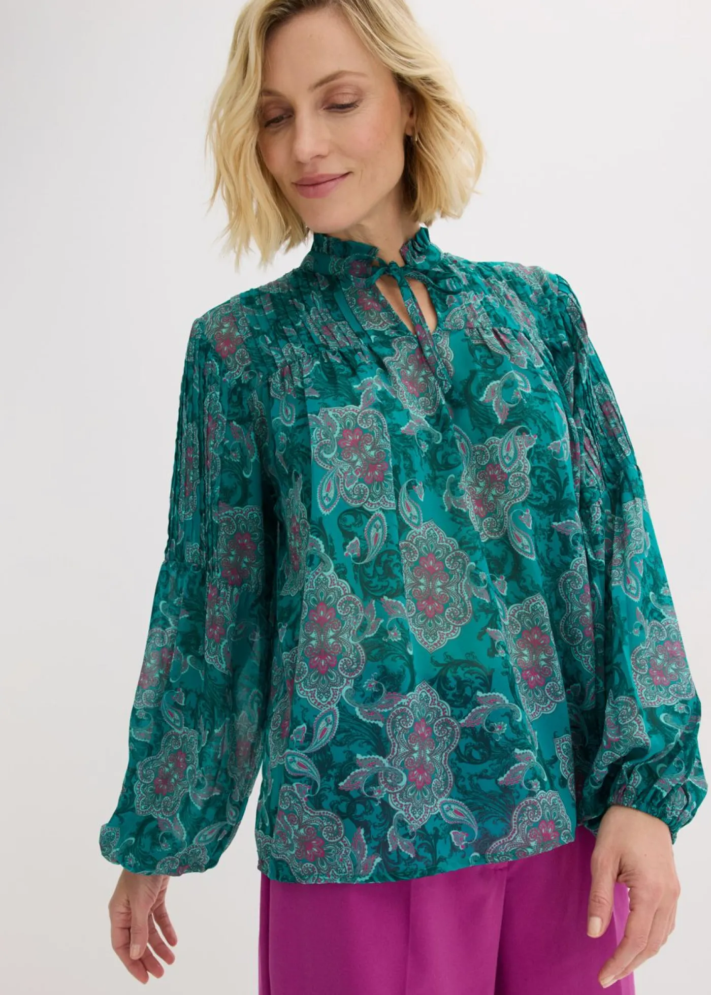 bonprix bonprix Camisas Y Blusas>Túnica de gasa con patrón paisley esmeralda oscuro-verde agua-fucsia oscuro