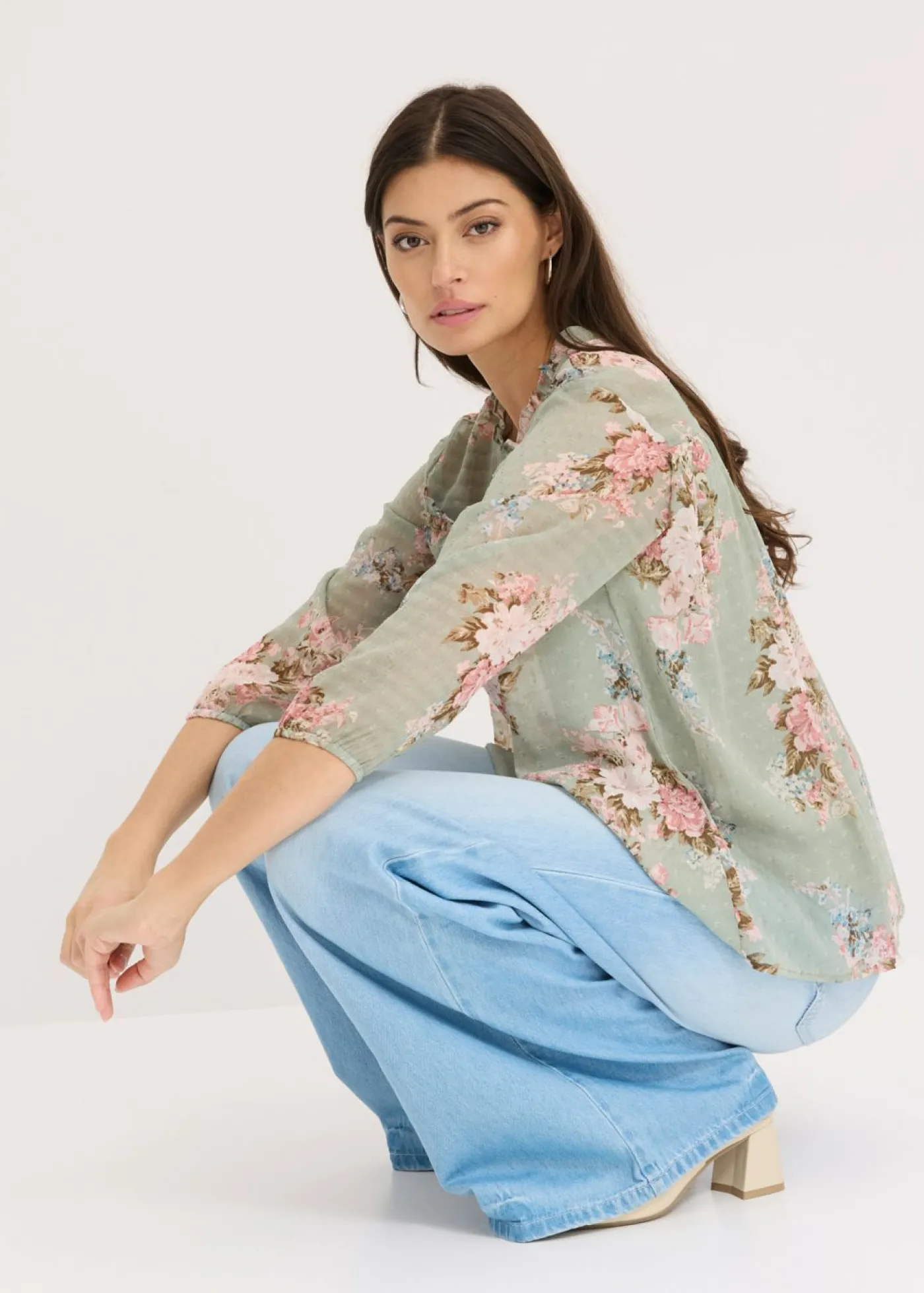 bonprix bonprix Camisas Y Blusas>Túnica de gasa estampada verde pastel con flores