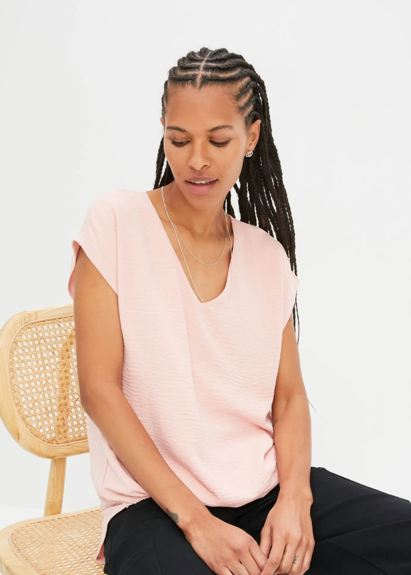 bonprix bonprix Camisetas>Top asimétrico rosa pastel