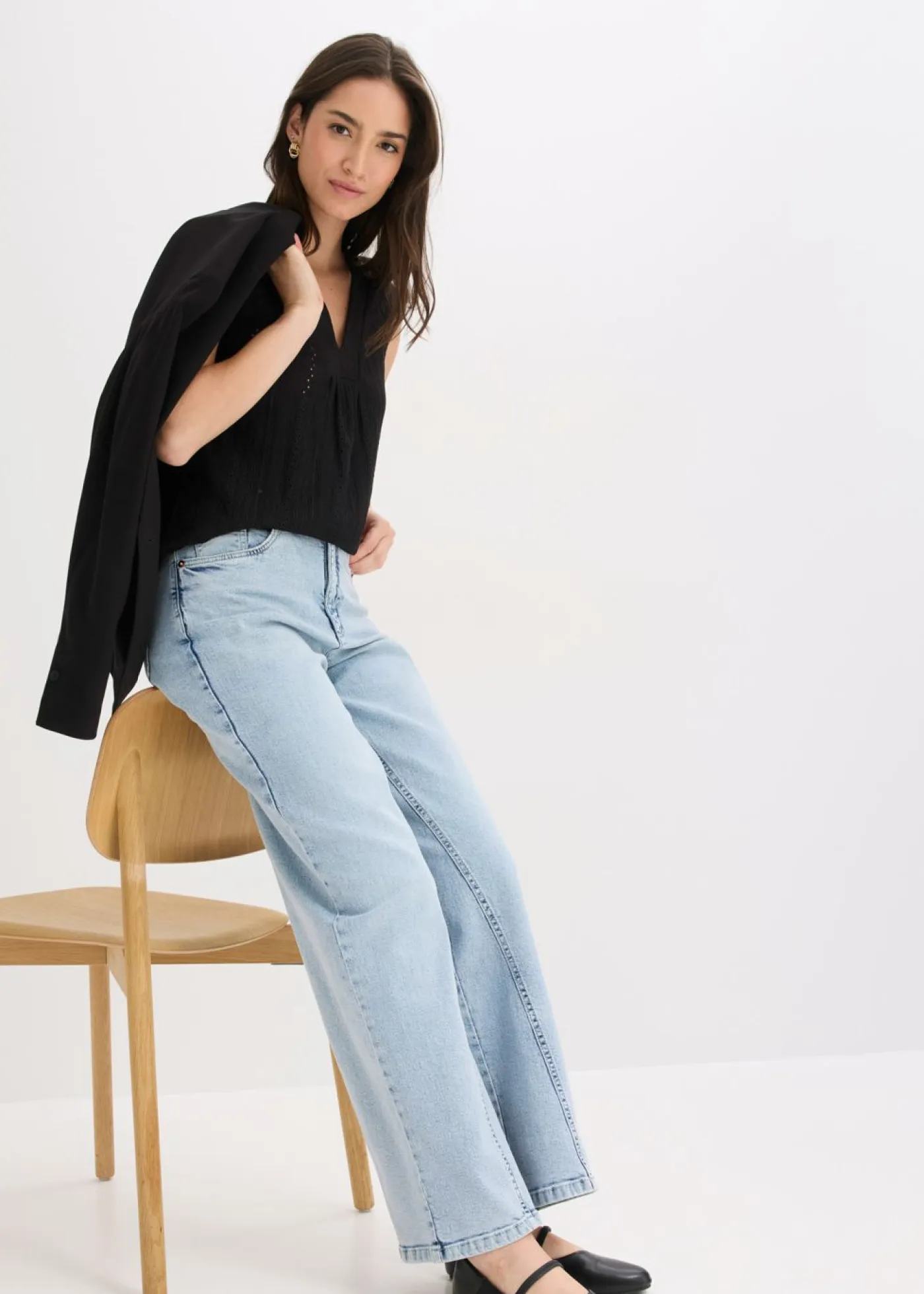 bonprix bonprix Camisetas|Novedades>Top con bordado calado Negro