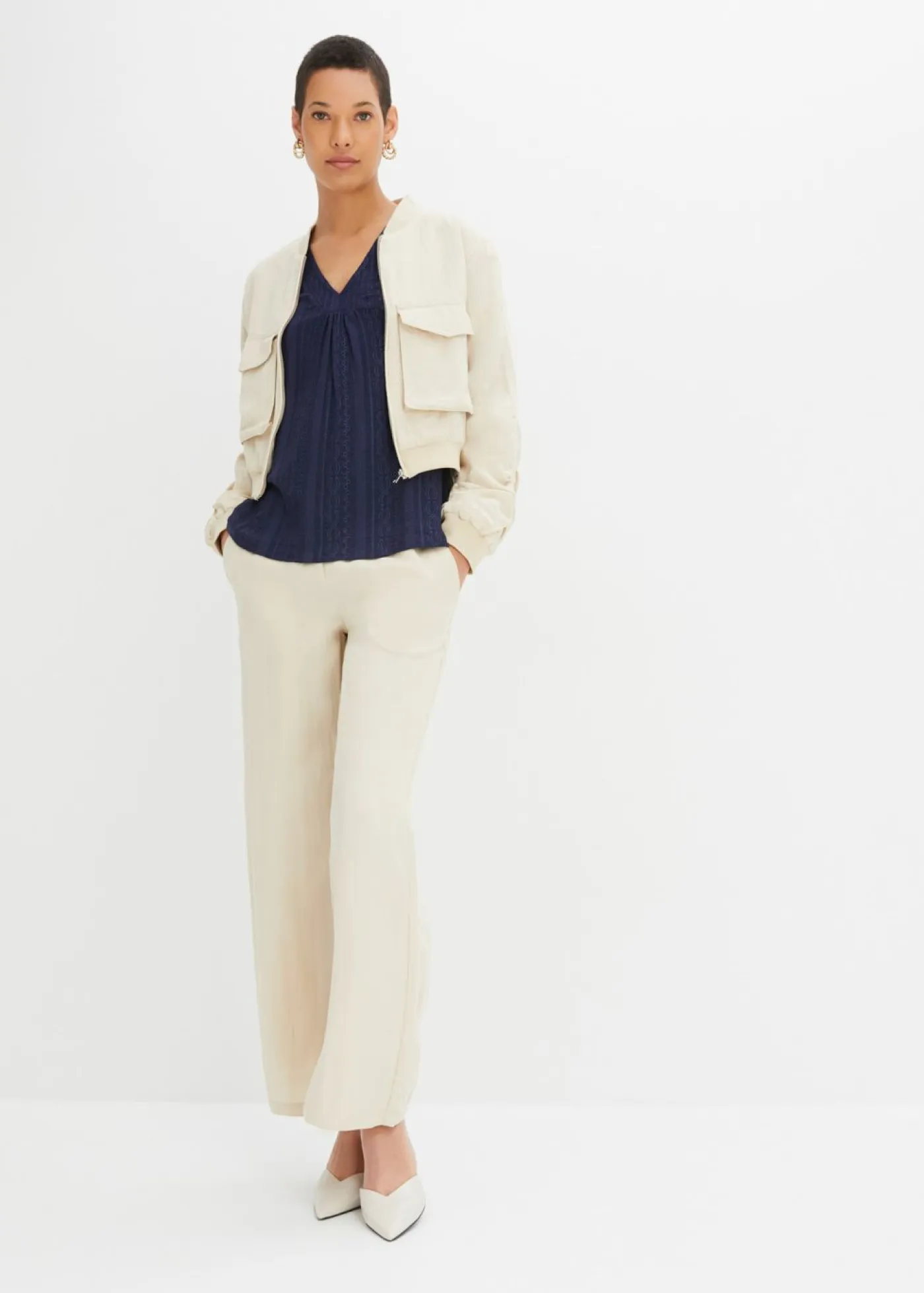 bonprix bonprix Camisetas|Novedades>Top con bordado calado Azul marino