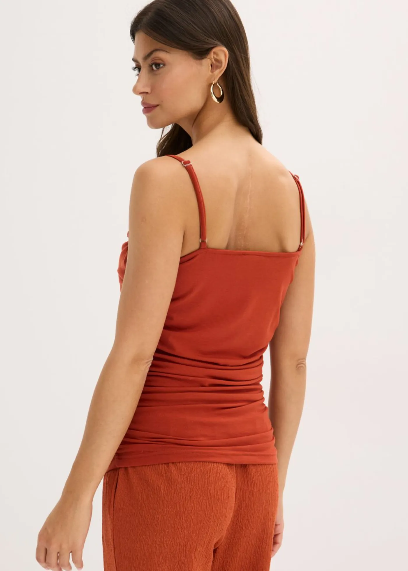 bonprix bonprix Camisetas>Top con tirantes finos y fruncidos óxido