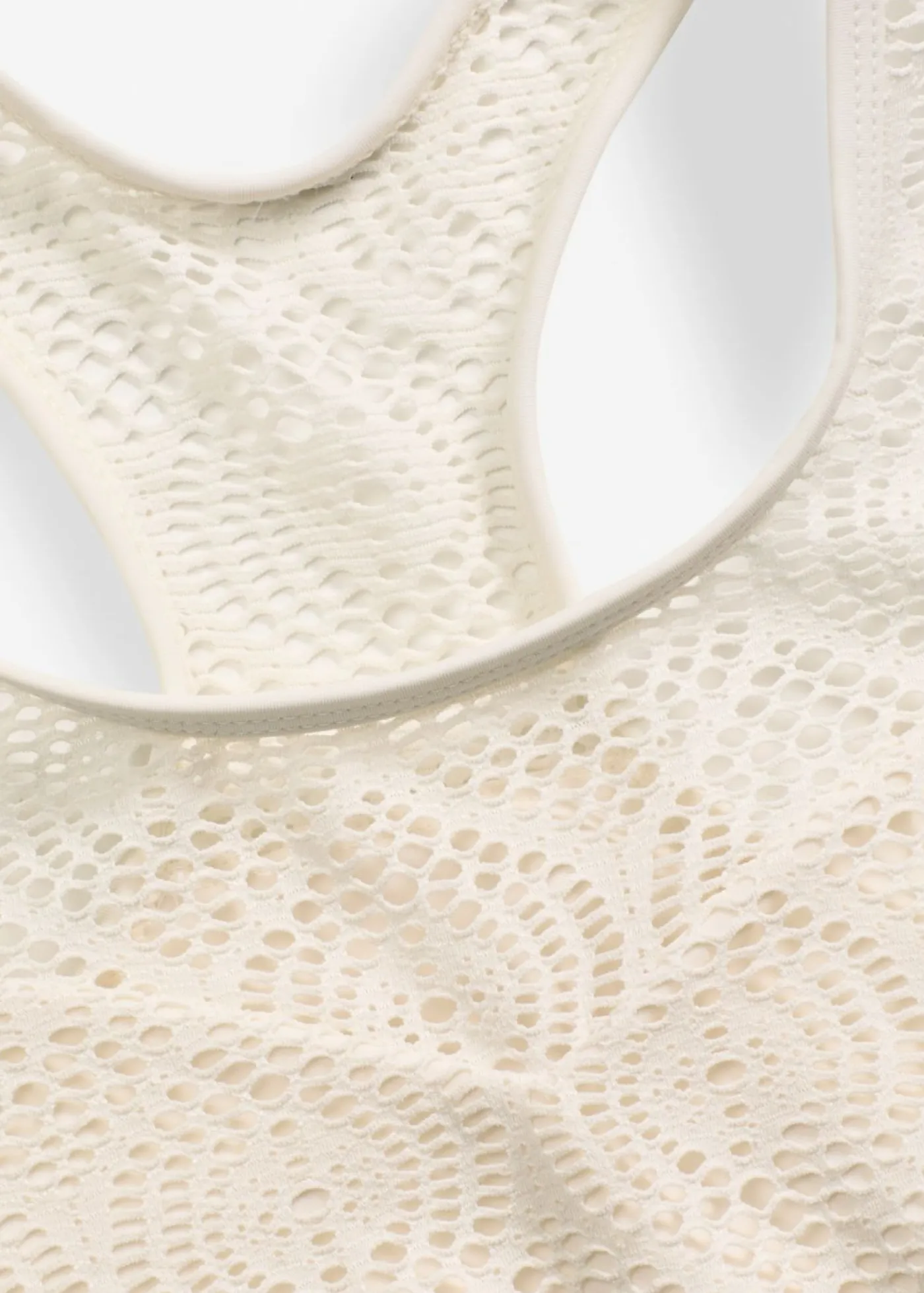 bonprix bonprix Conjuntos De Traje De Baño|Bikinis>Top de bikini bustier con encaje Blanco lana