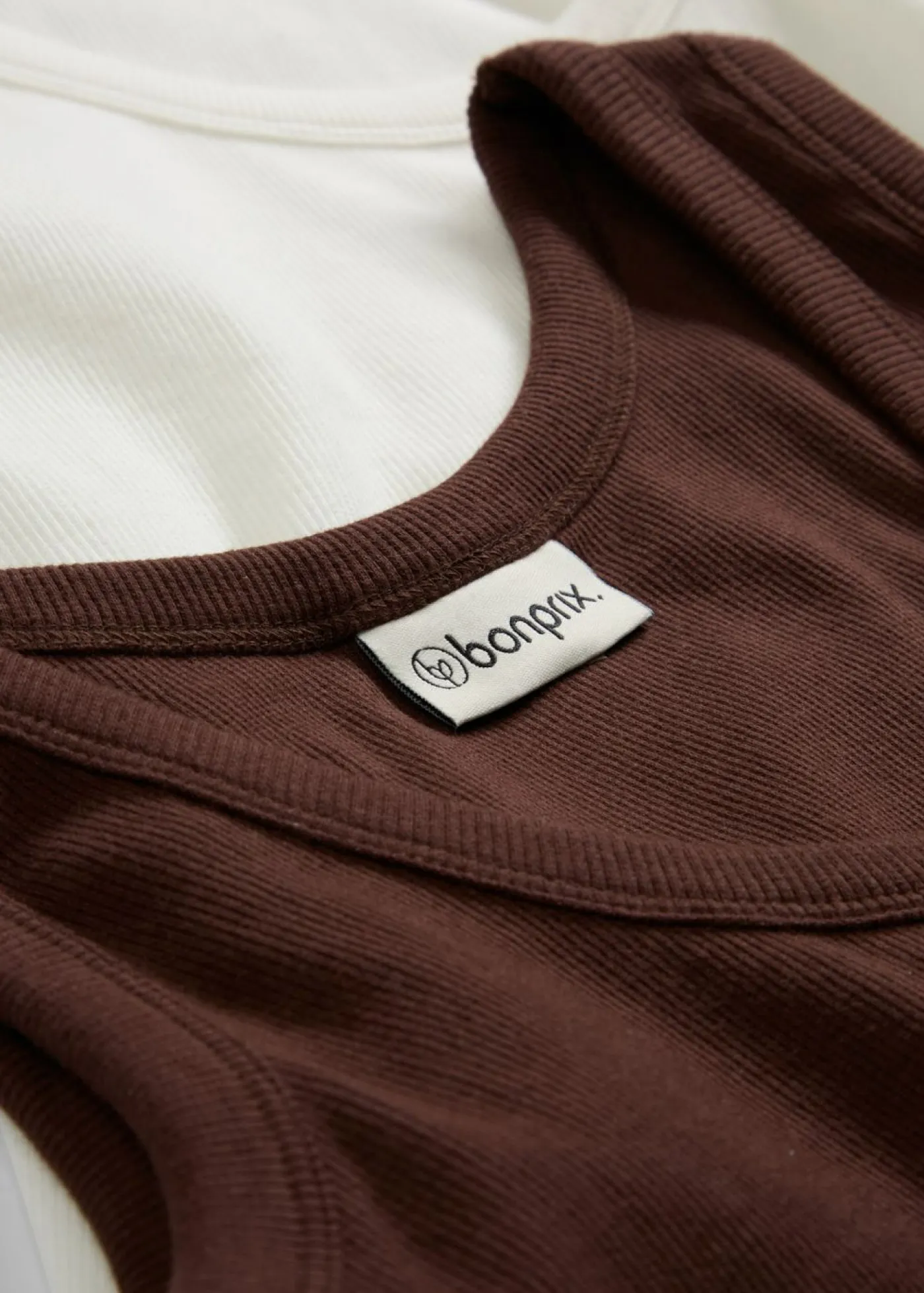 bonprix bonprix Camisetas Interiores|Básicos>Top de canalé de algodón orgánico (2 unidades) blanco lana/marrón tierra