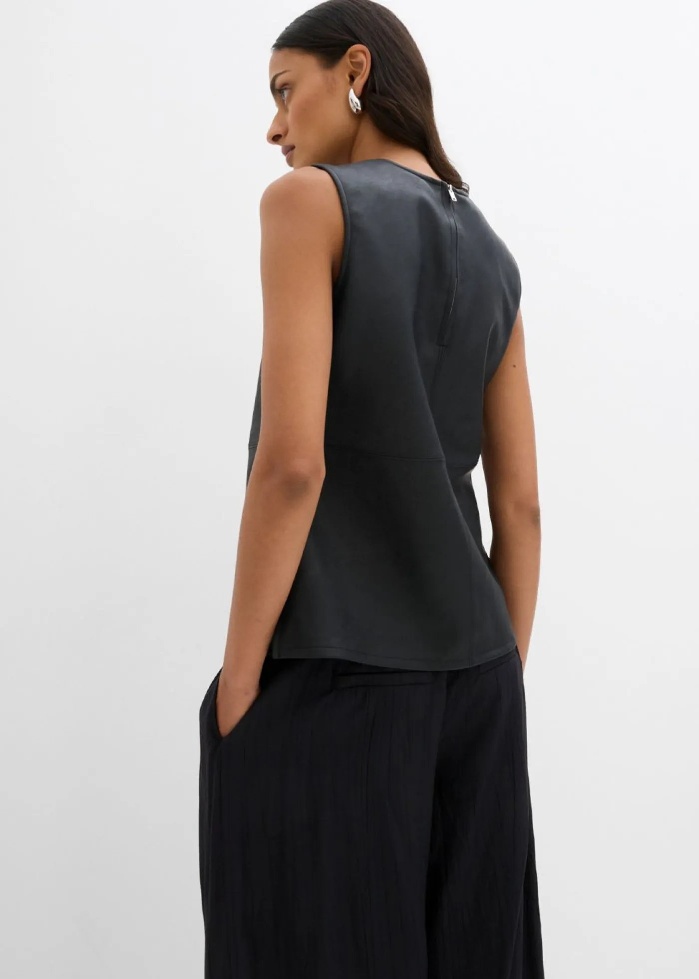 bonprix bonprix Esenciales|Camisetas>Top de piel sintética Negro