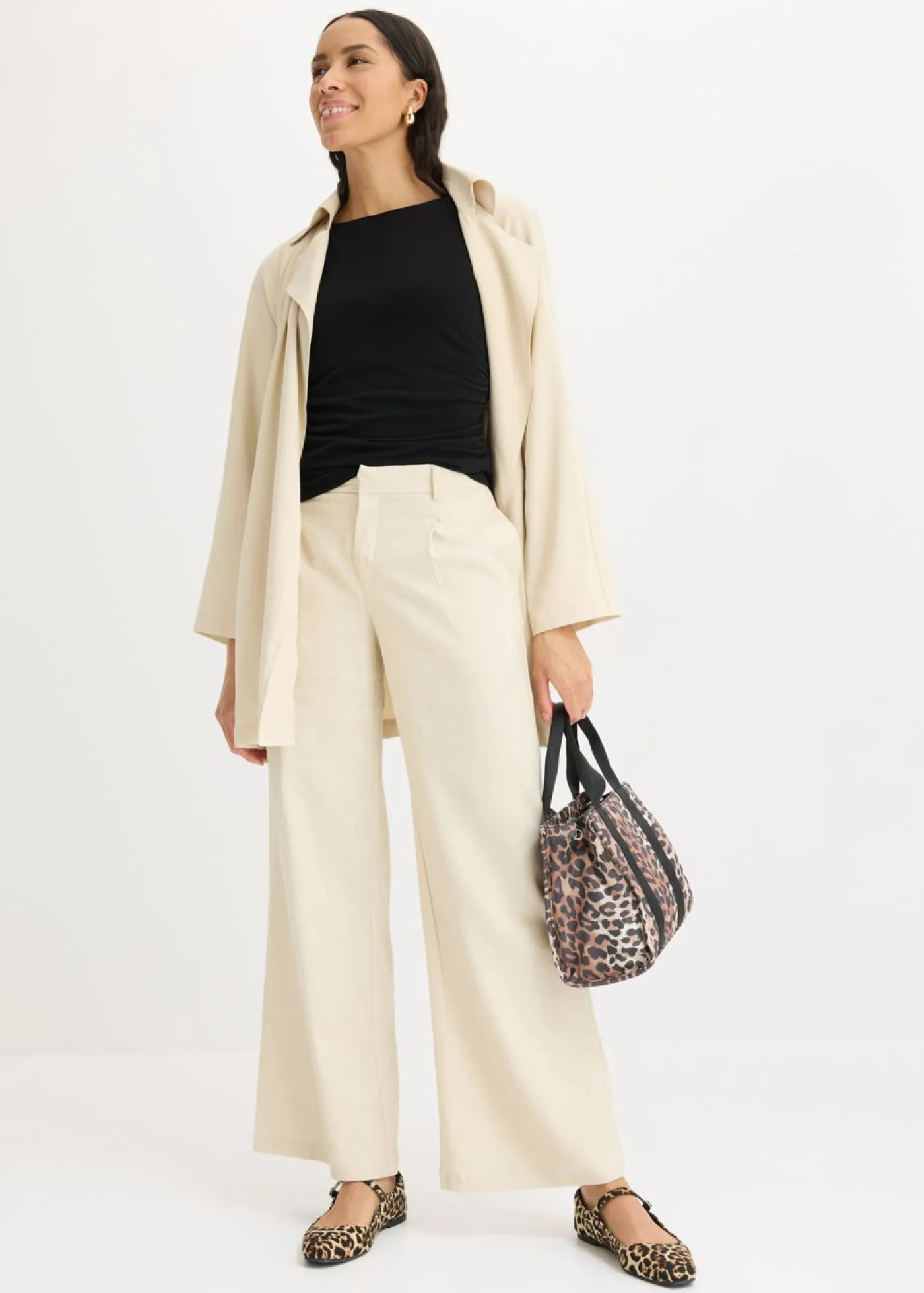 bonprix bonprix Camisetas>Top de punto con nudo Negro