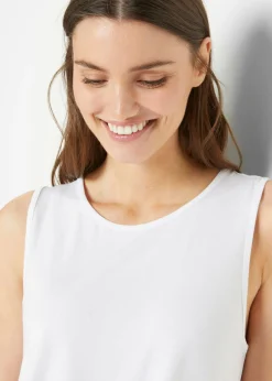 bonprix bonprix Básicos|Camisetas><noscript><img width=