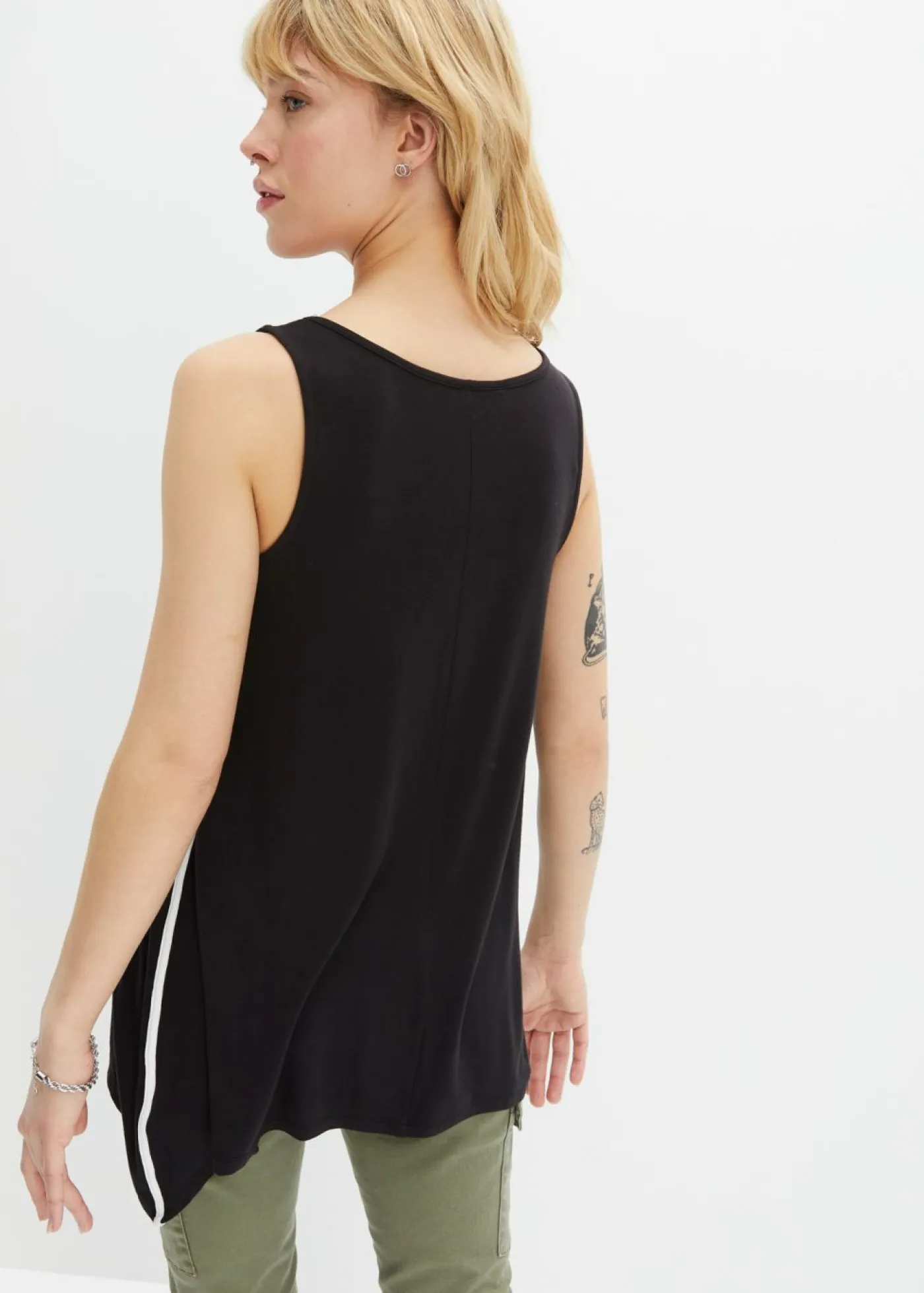 bonprix bonprix Camisetas>Top largo de viscosa suave Negro-blanco