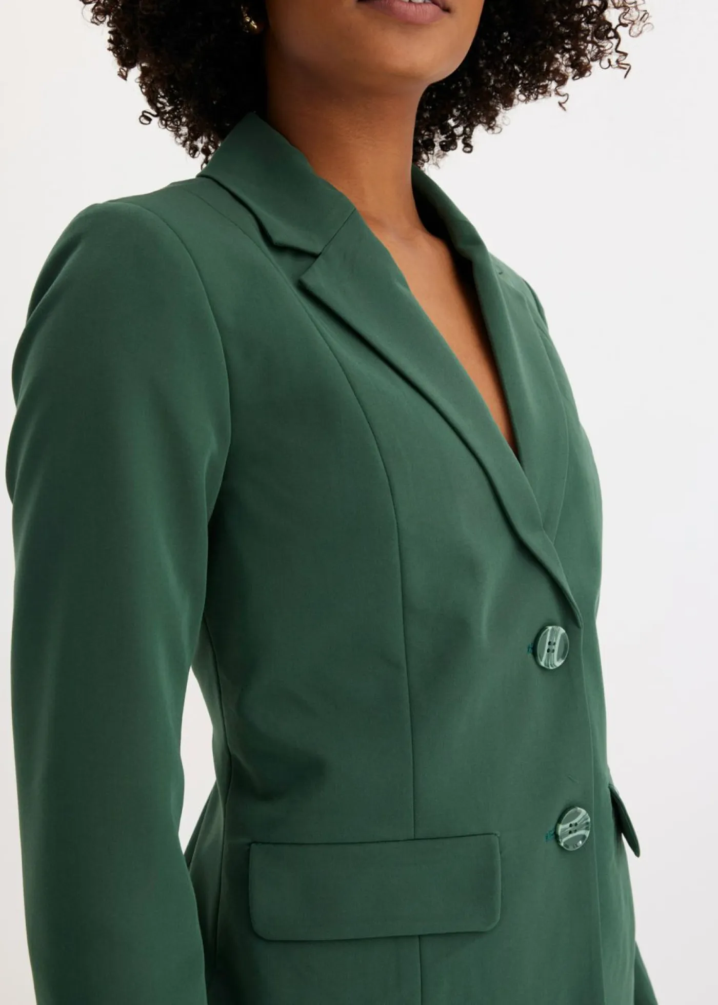 bonprix bonprix Tallas Pequeñas|Novedades>Traje de pantalón (2 piezas) verde sombra