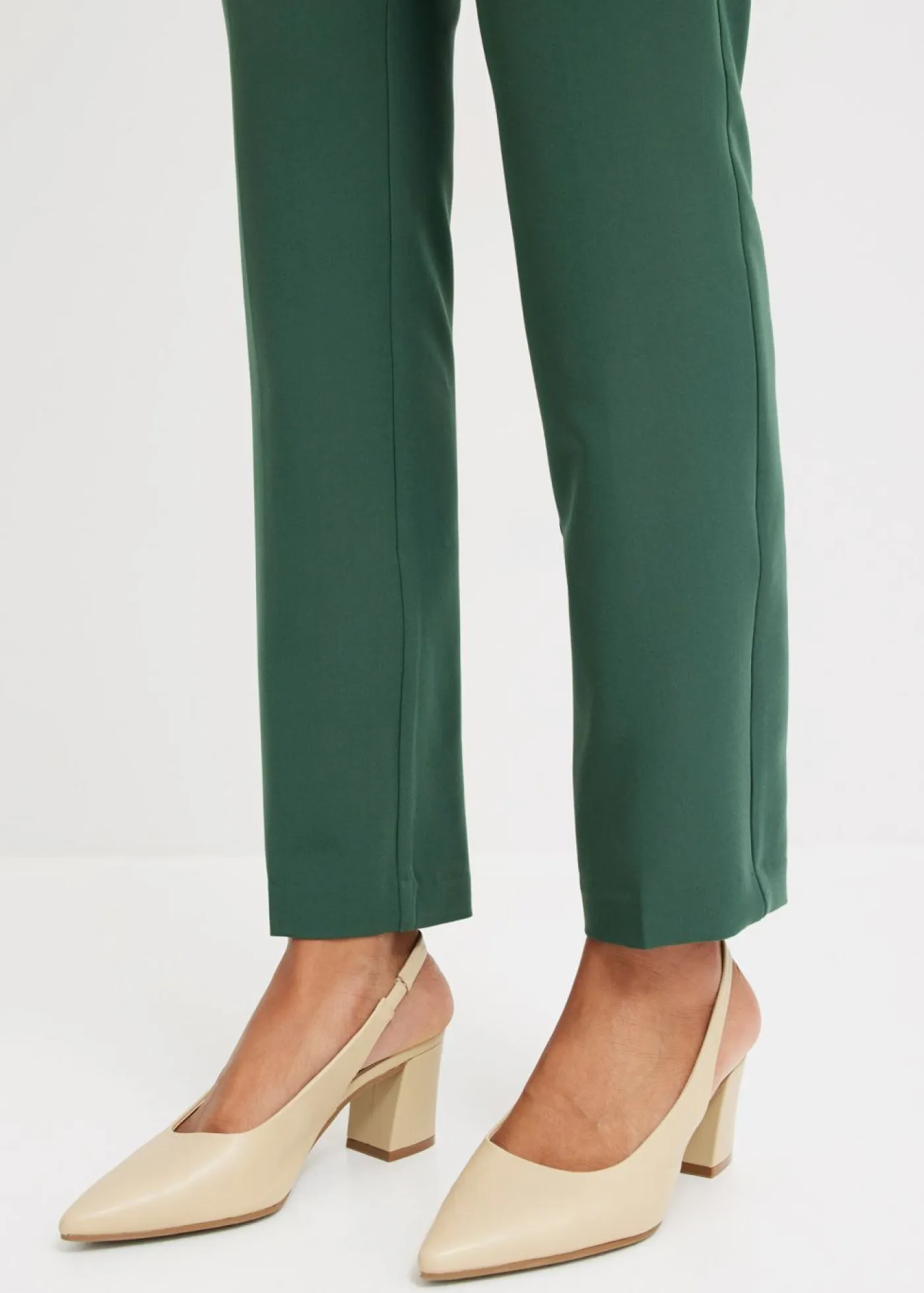 bonprix bonprix Tallas Pequeñas|Novedades>Traje de pantalón (2 piezas) verde sombra